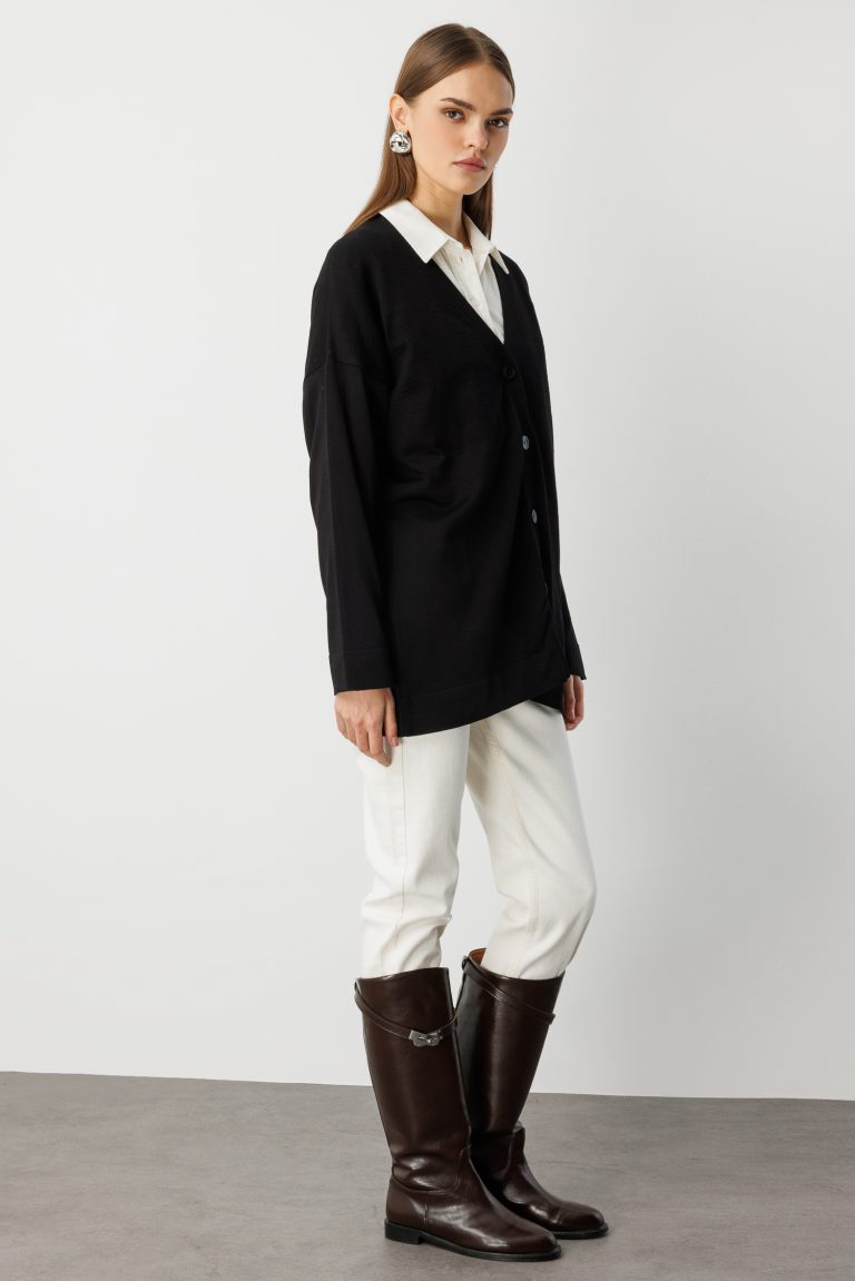 Mizalle Ekstra Oversize Düşük Kol Basic Siyah İnce Triko Hırka - Mizalle