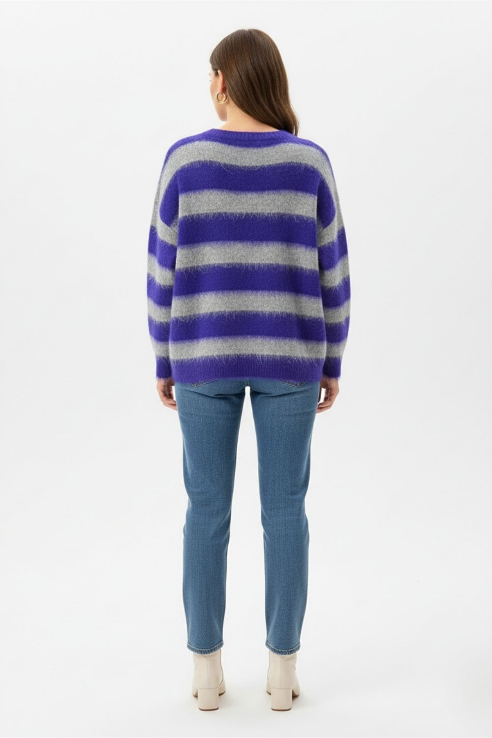 Mizalle Ekstra Oversize Düşük Kollu Gri- Mor Tüylü Triko Kazak - Mizalle