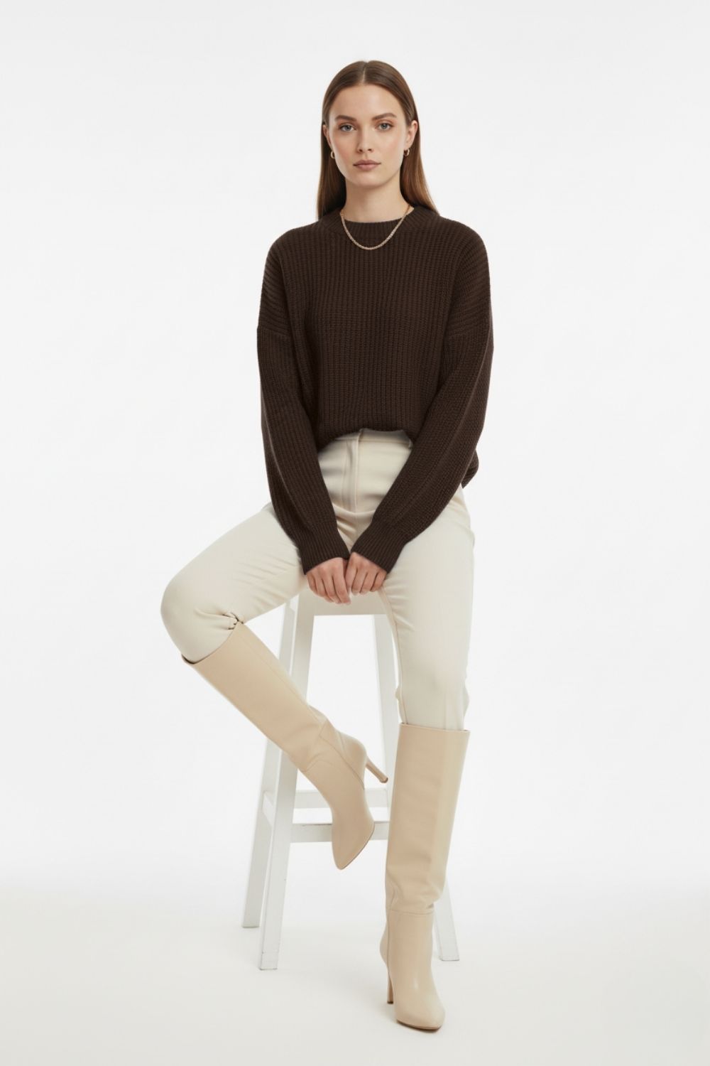 Mizalle Ekstra Oversize Düşük Kollu Selanik Örgü Kahverengi Kazak - Mizalle