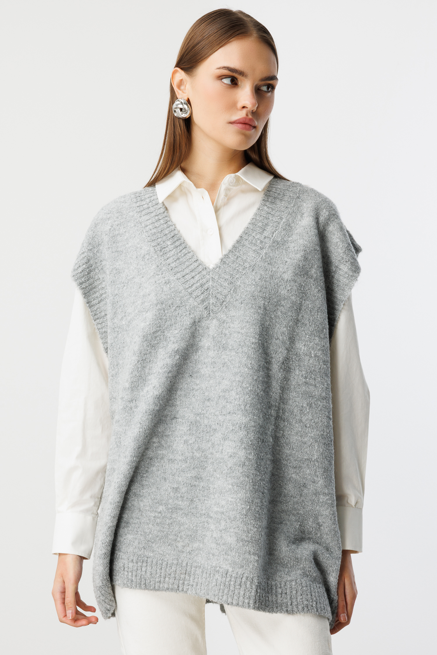 Mizalle - Mizalle Ekstra Oversize V Yaka Uzun Gri Süveter