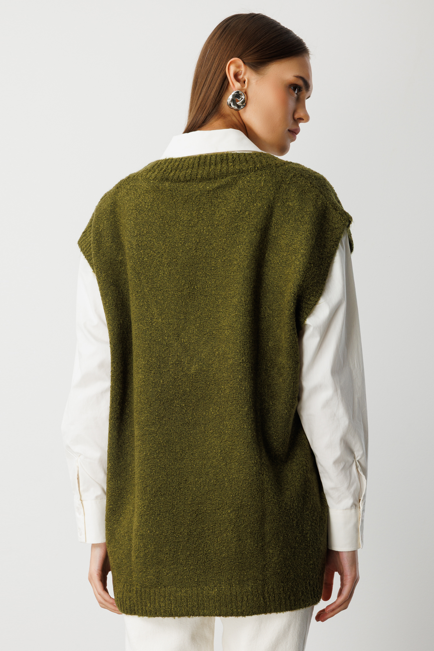 Mizalle Ekstra Oversize V Yaka Uzun Haki Süveter