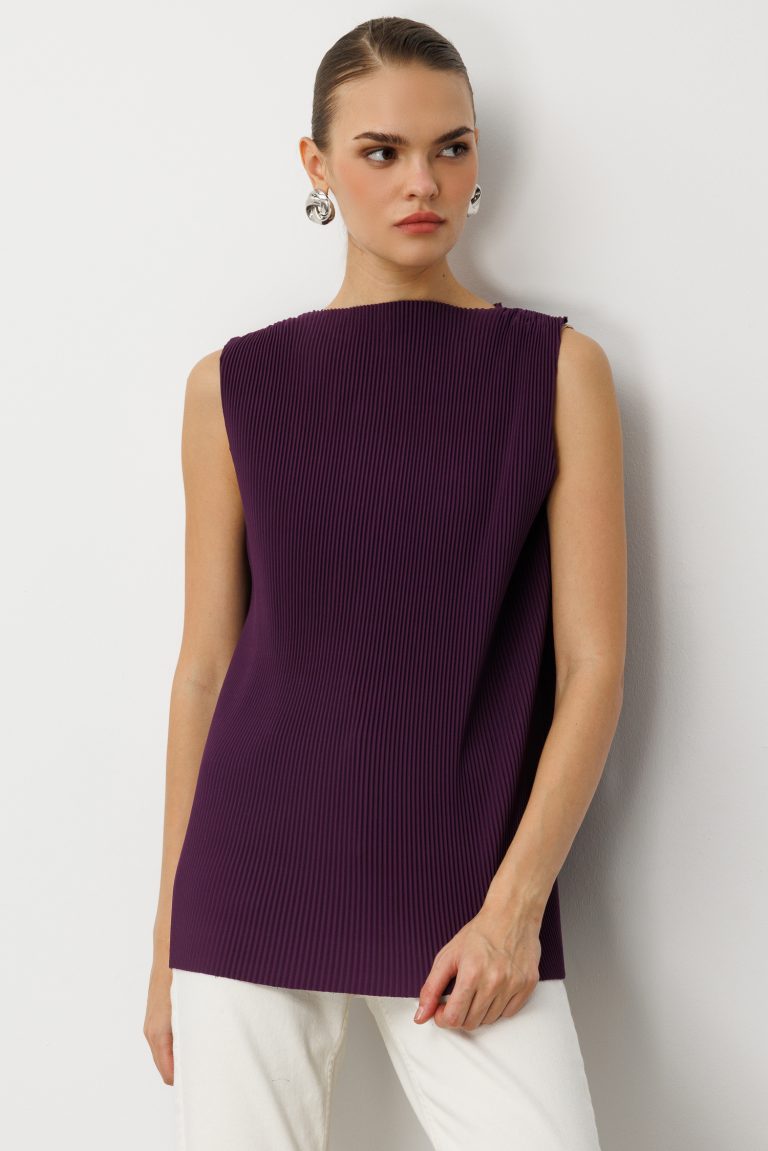 Mizalle Full İnce Pilise Mor Kolsuz Şifon Bluz - Mizalle