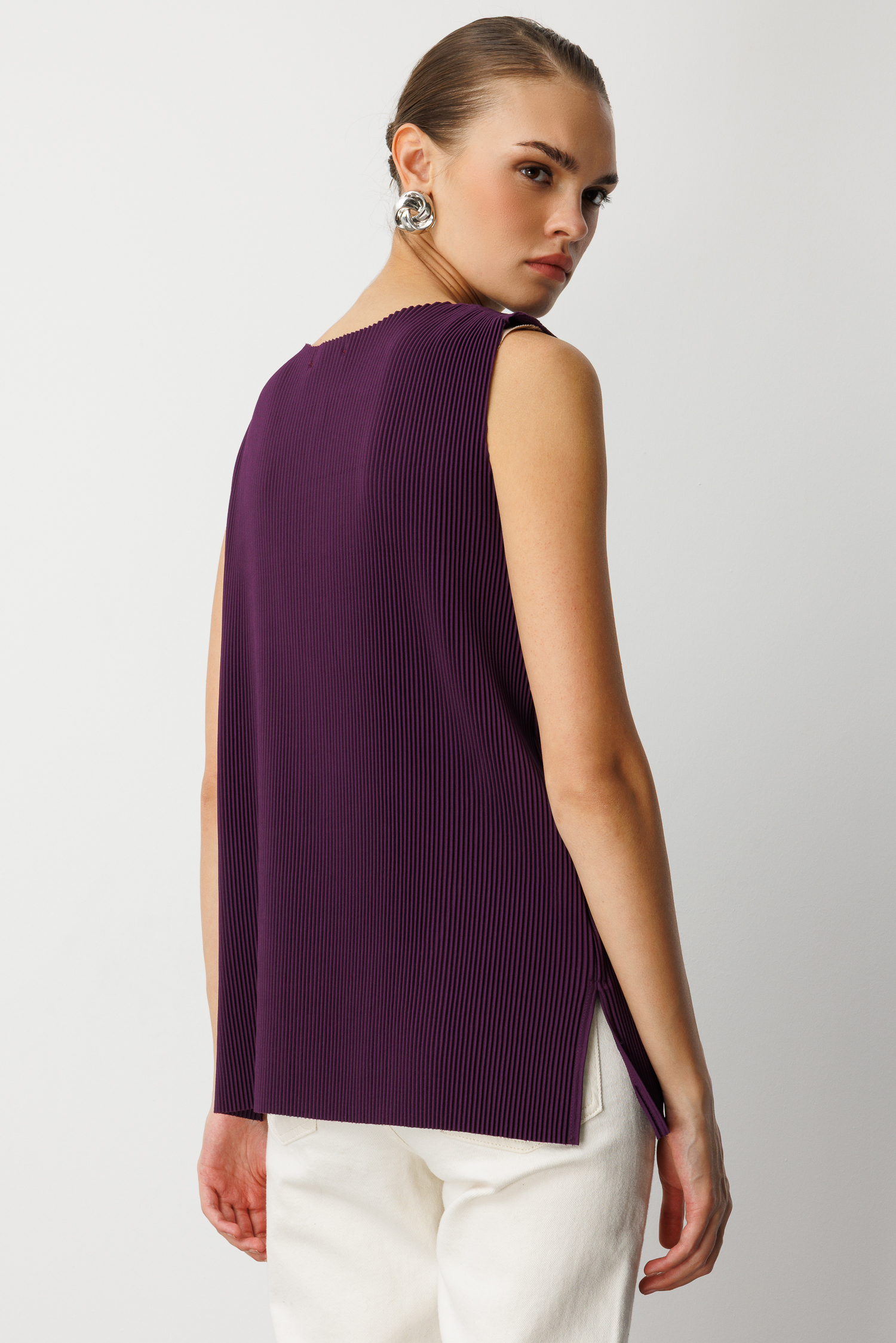 Mizalle Full İnce Pilise Mor Kolsuz Şifon Bluz - 6