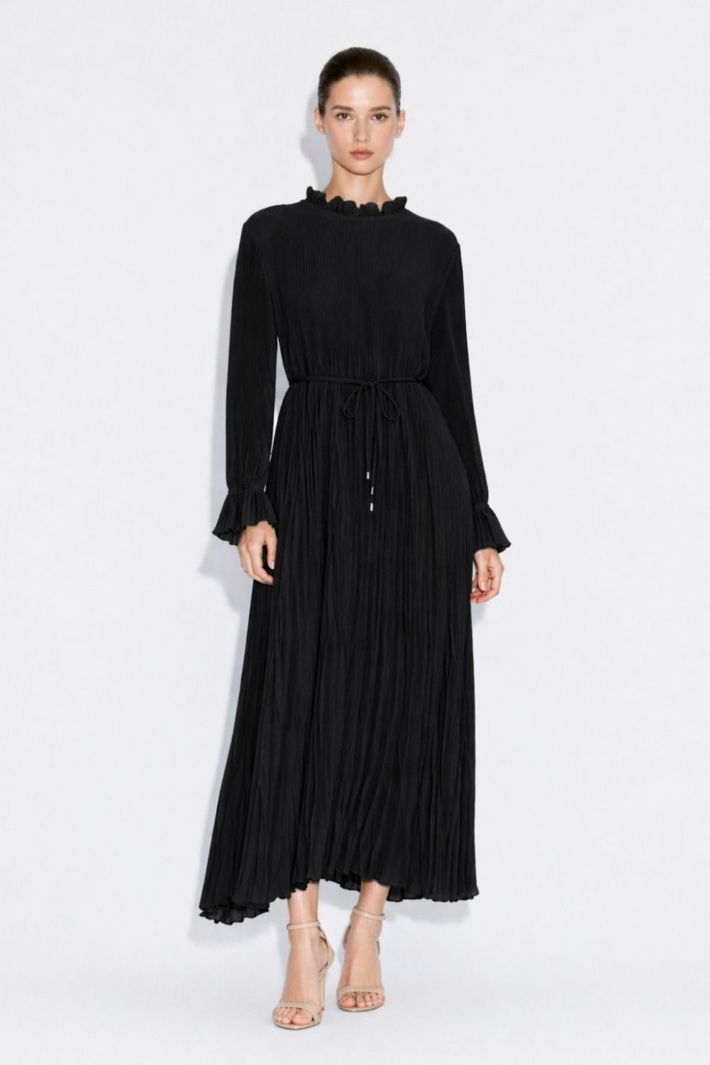 Mizalle Full Piliseli Maksi Siyah Elbise - 1