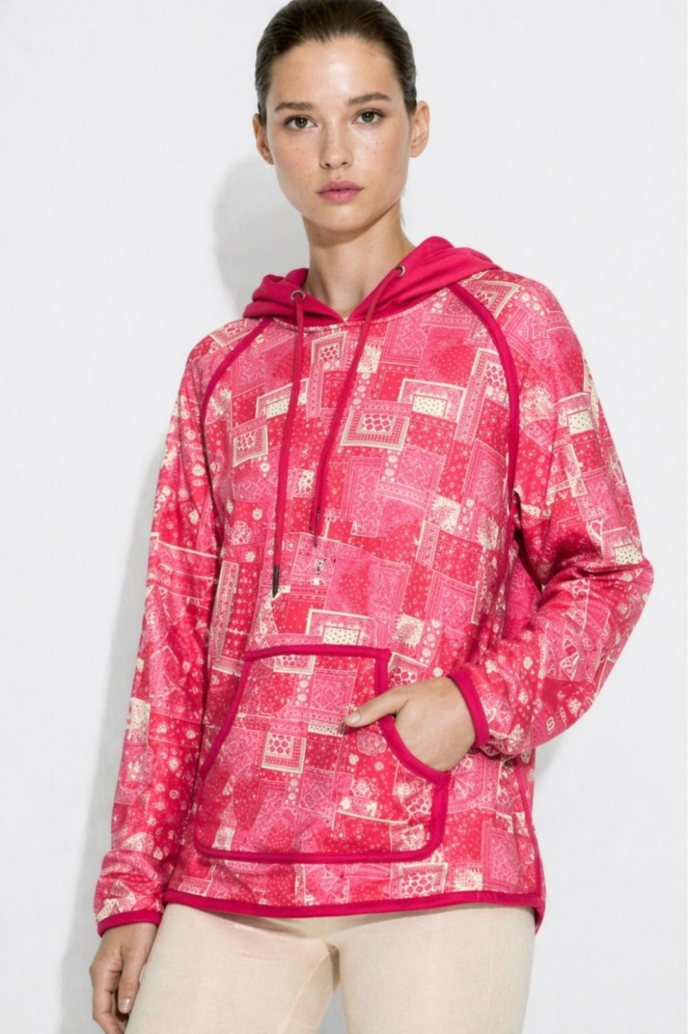 Mizalle Fuşya Etnik Desenli Kanguru Cepli Sweatshirt - 2