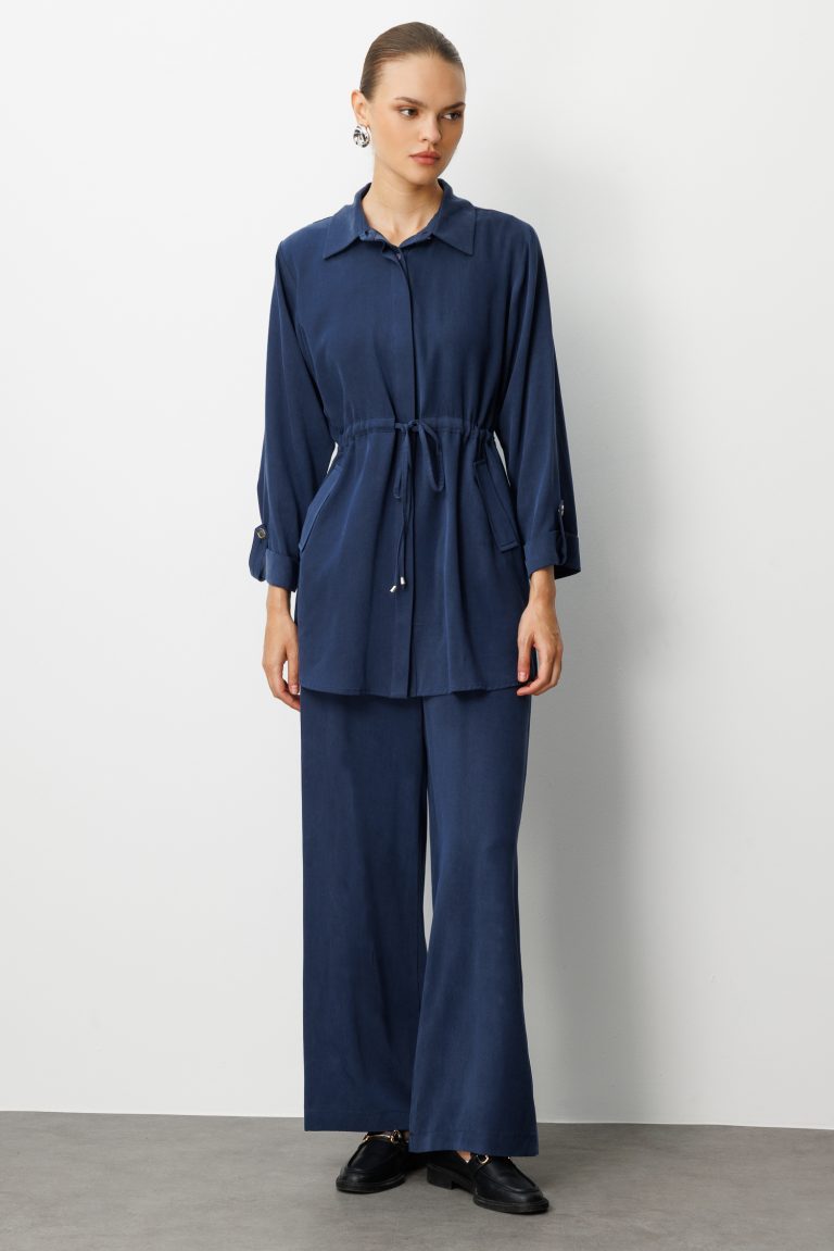 Mizalle Geniş Paça Beli Lastikli İndigo Mavi Cupro Pantolon - Mizalle