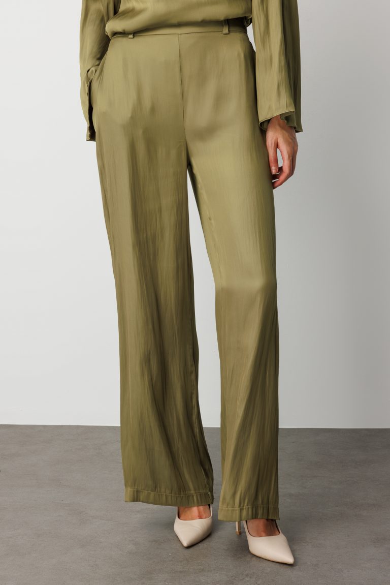 Mizalle Geniş Paçalı Saten Şık Yeşil Pantolon - Mizalle