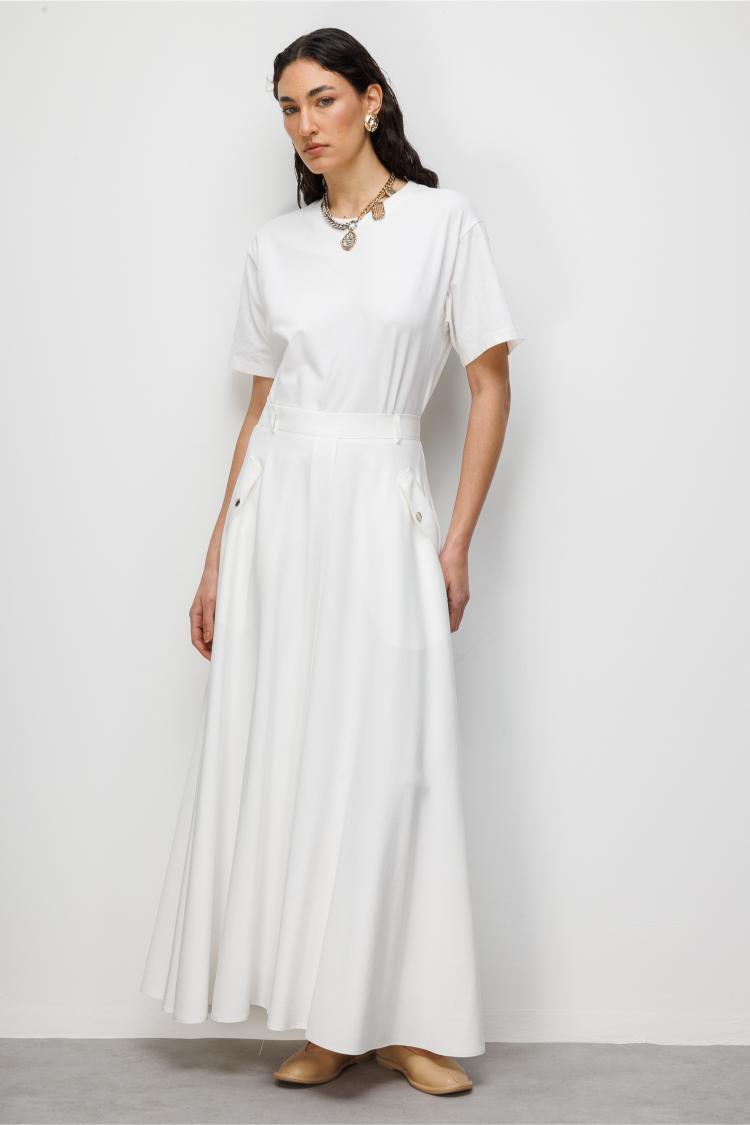 Mizalle Geniş Volanlı Cepli Beyaz Evaze Maksi Etek - Mizalle