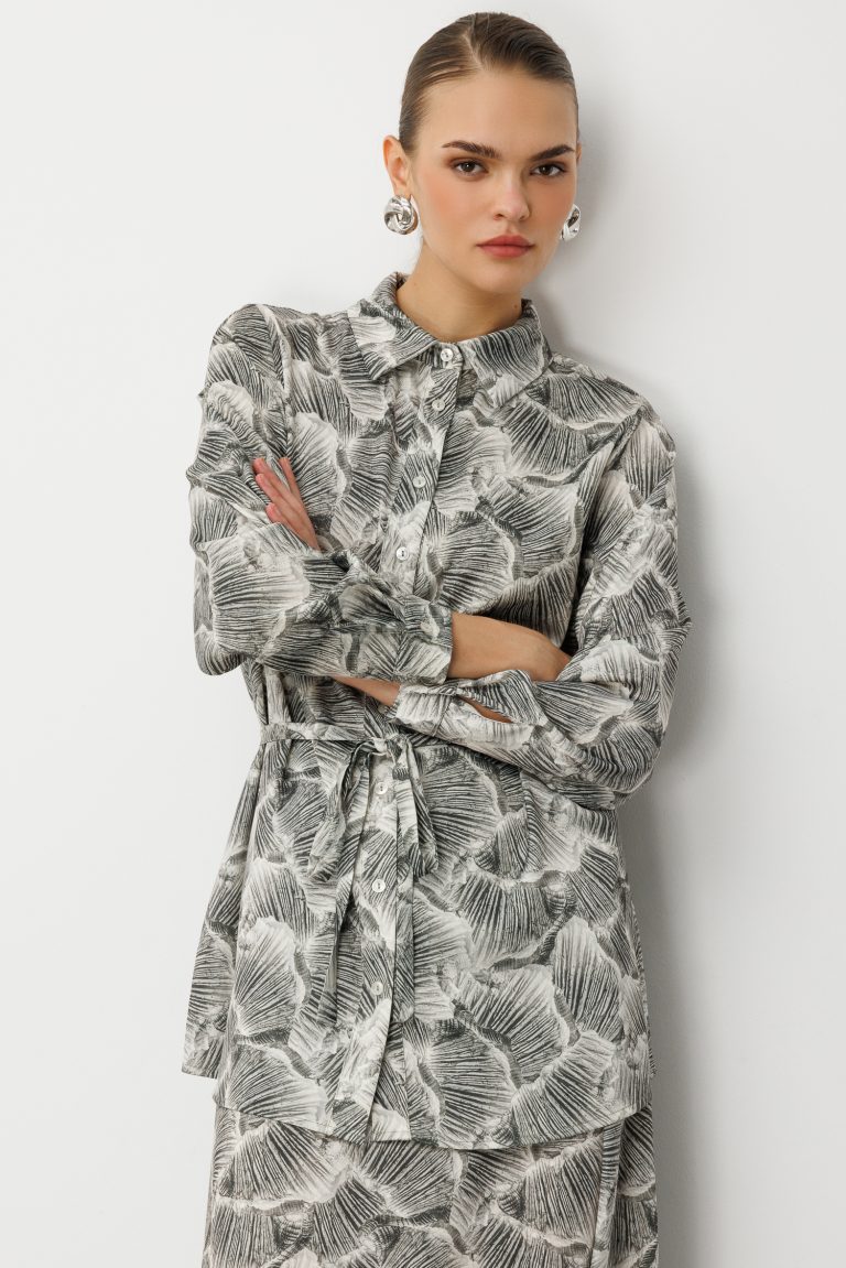 Mizalle Haki Yeşil Yaprak Desenli ip kuşaklı Tunik Gömlek - Mizalle