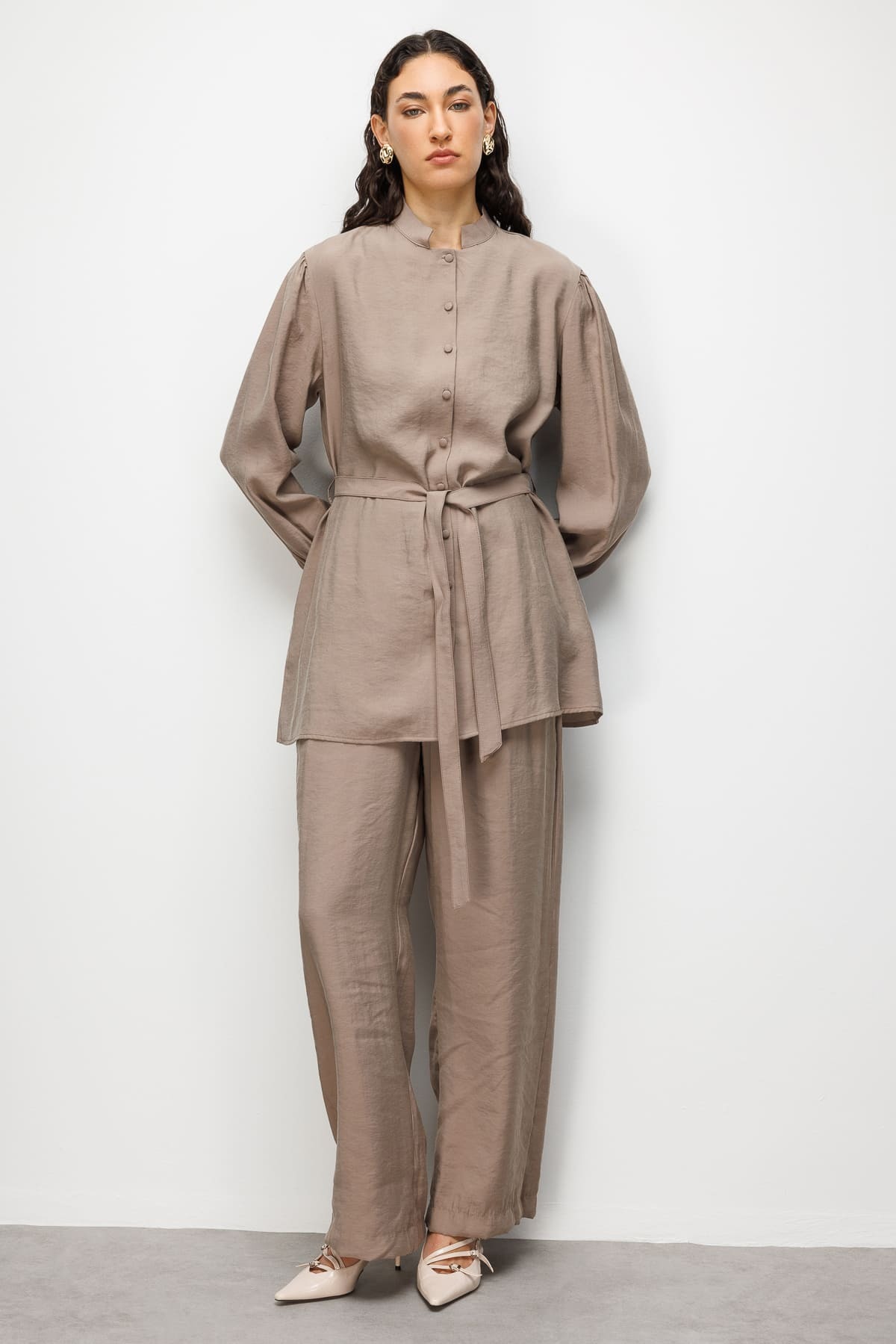 Mizalle Hakim Yaka Modal Dokulu Bej Rengi Tunik - 2