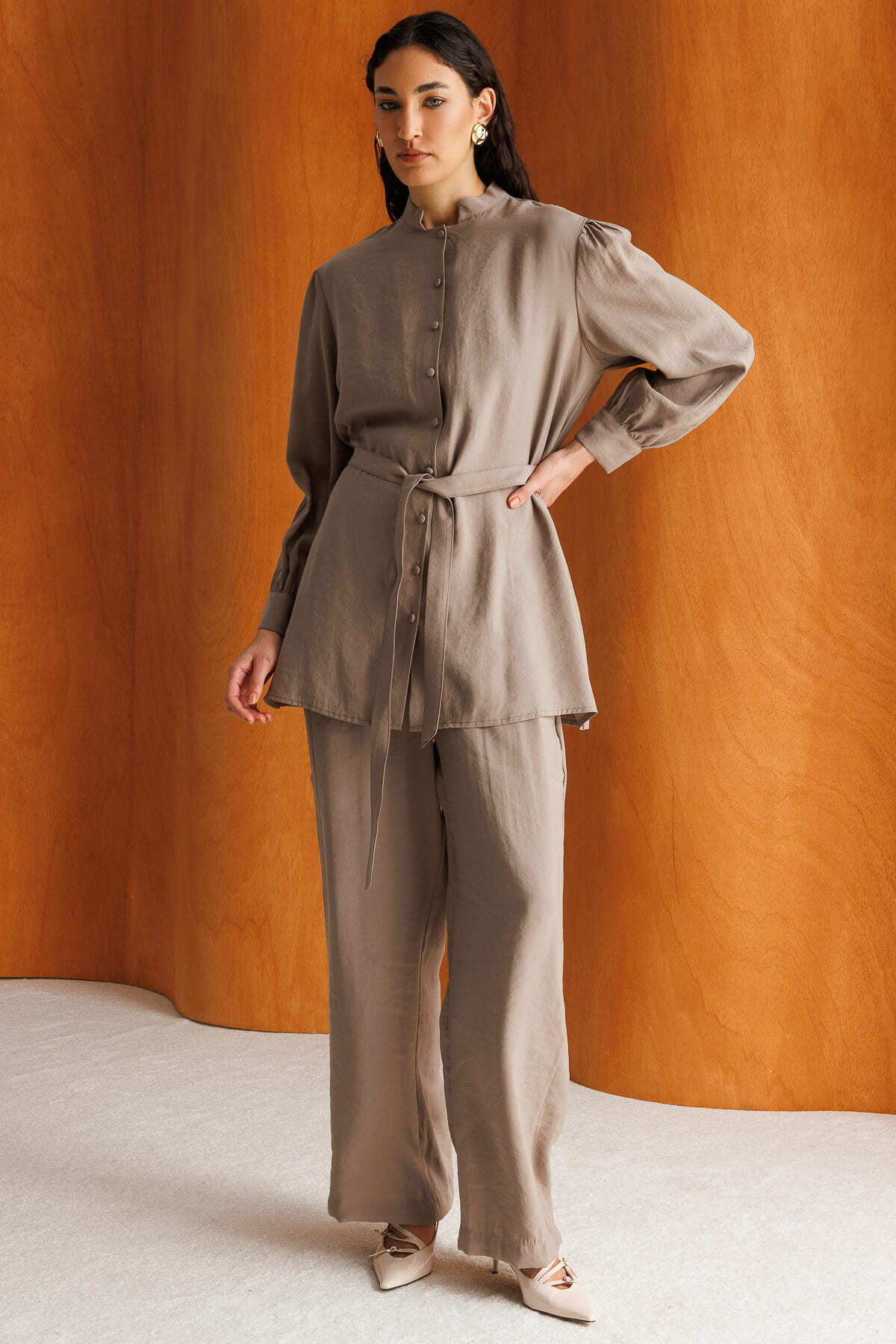 Mizalle Hakim Yaka Modal Dokulu Bej Rengi Tunik - 3