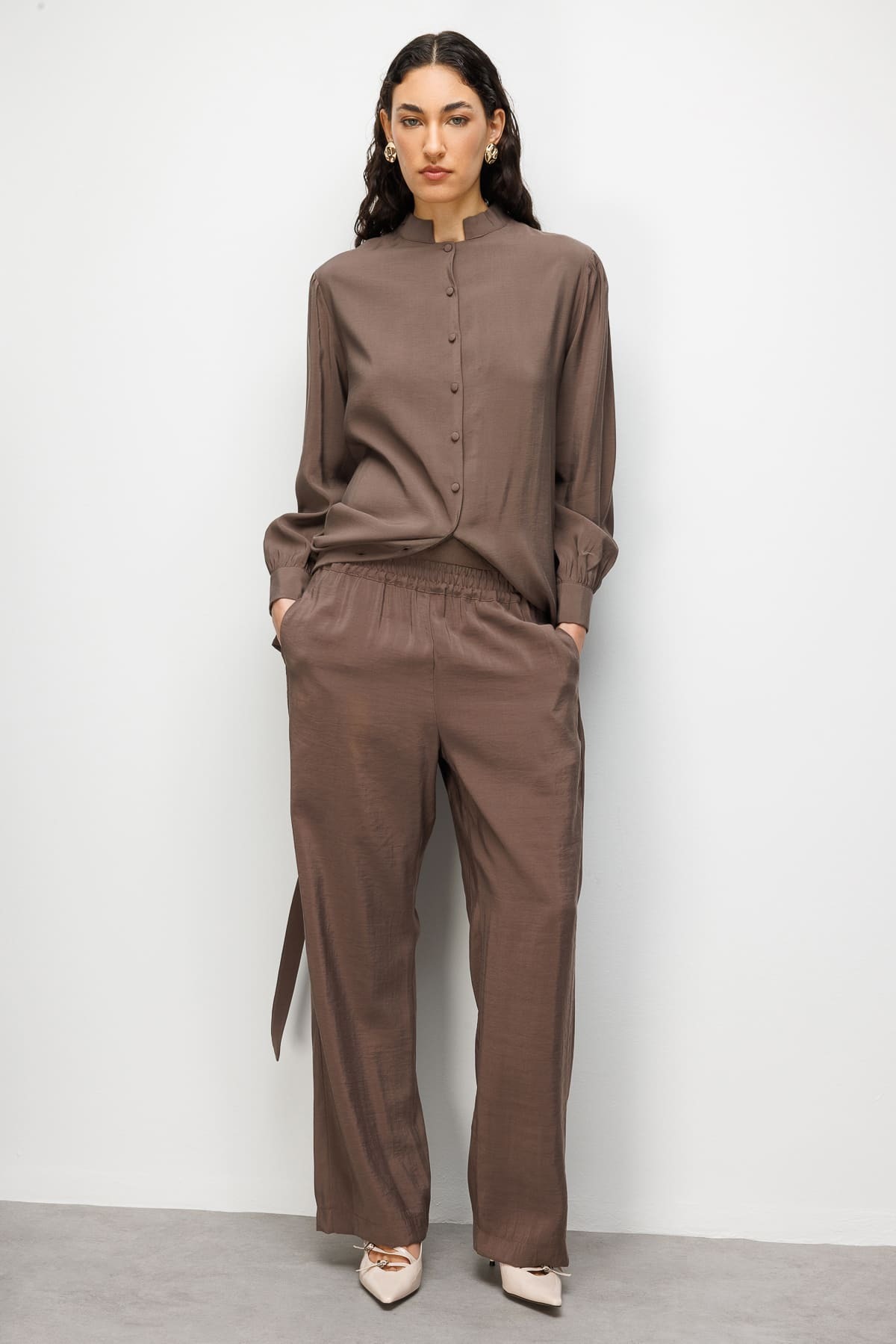 Mizalle Hakim Yaka Modal Dokulu Kahverengi Tunik - 2