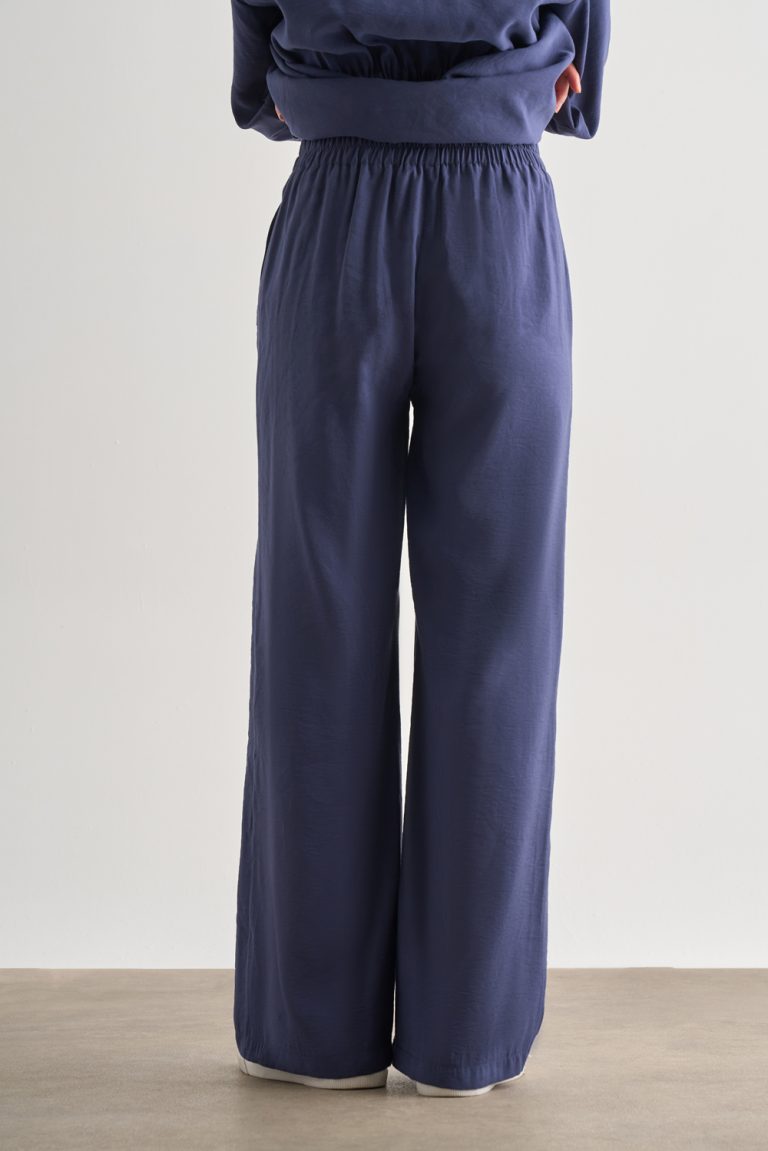 Mizalle İndigo Mavi Rahat Kesim Geniş Paçalı Modal Pantolon - Mizalle