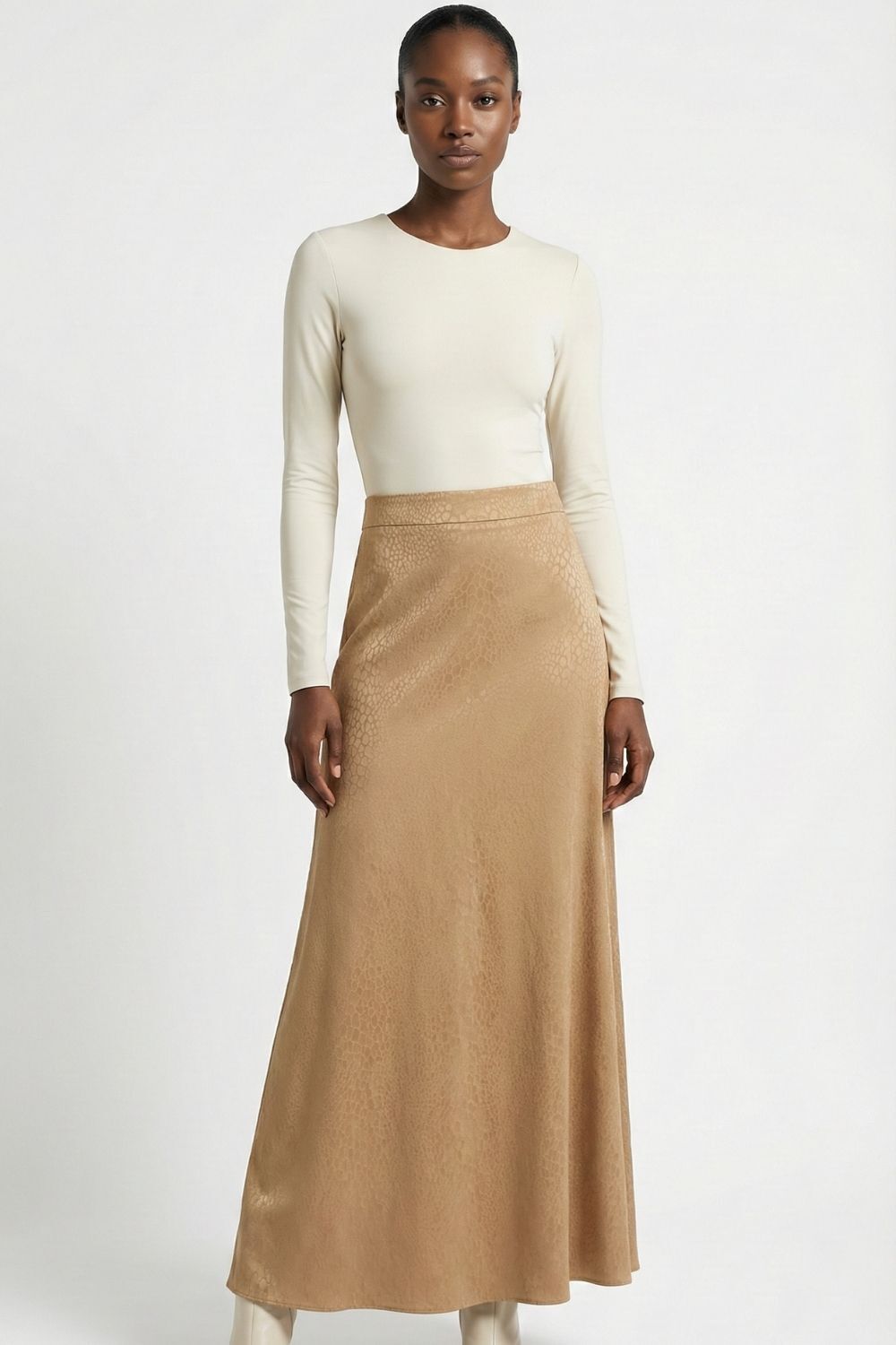 Mizalle Jakarlı Bej Rengi Maksi Etek - 1