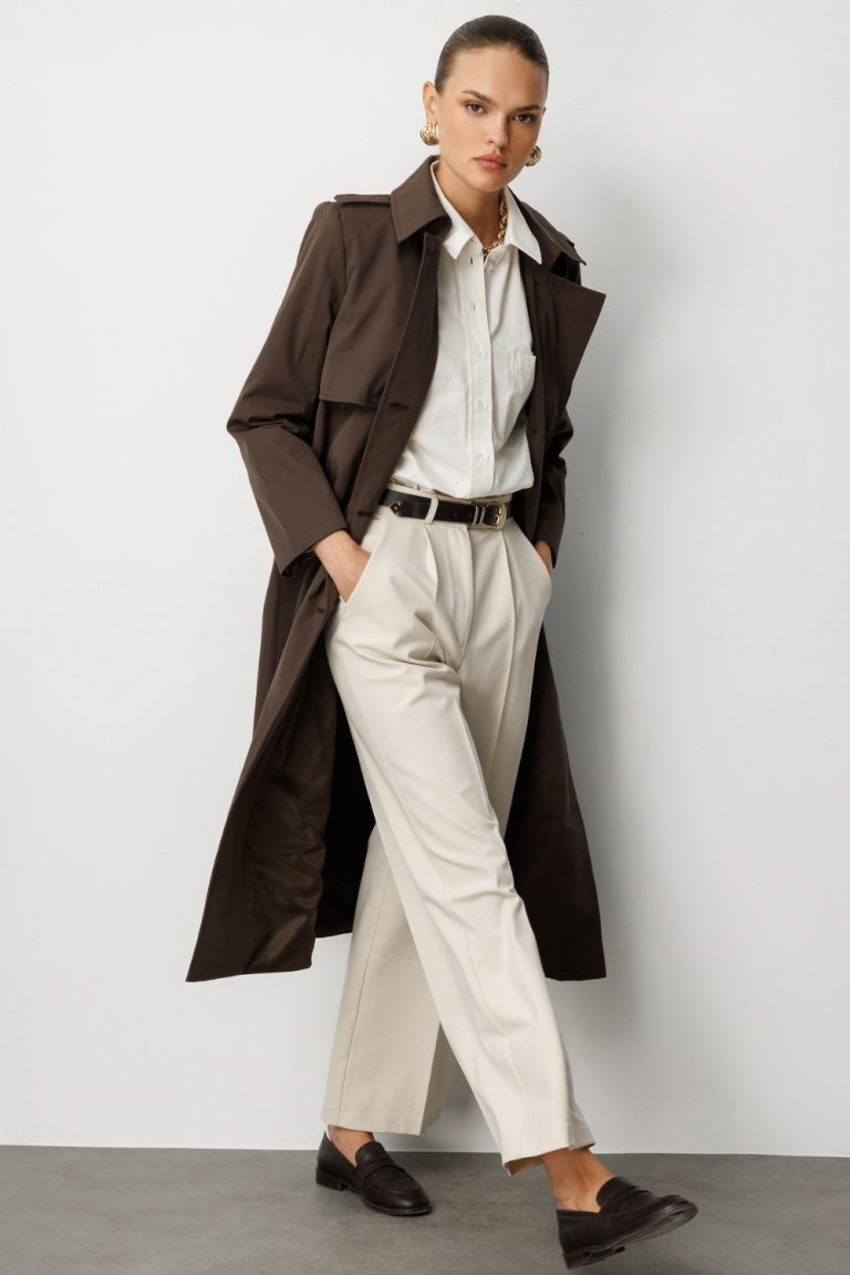 Mizalle Kahverengi Apoletli Klasik Maxi Mac Trençkot - Mizalle