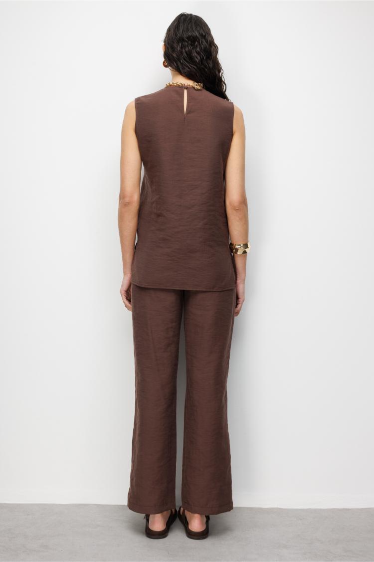 Mizalle Kahverengi Kolsuz Basic Bluz - 6