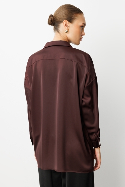 Mizalle Kahverengi Metal Düğmeli Saten Tunik Gömlek - Mizalle