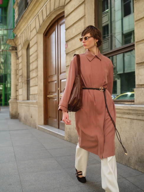 Mizalle - Mizalle Karamel Rengi Geniş Patlı Uzun Kuşaklı Gömlek Üst Mizalle - Mizalle Karamel Rengi Geniş Patlı Uzun Kuşaklı Gömlek Üst