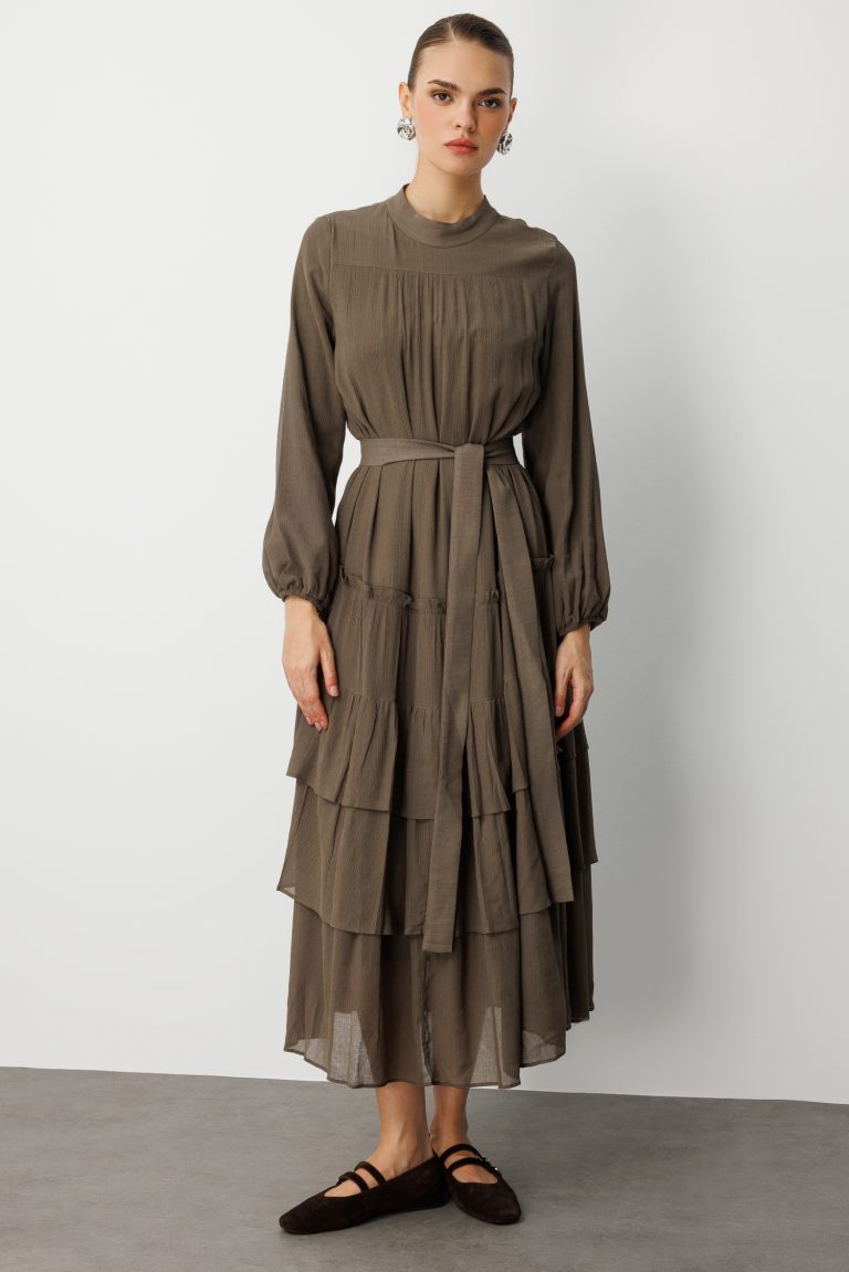 Mizalle Kat Pileli Maksi Haki Elbise - Mizalle