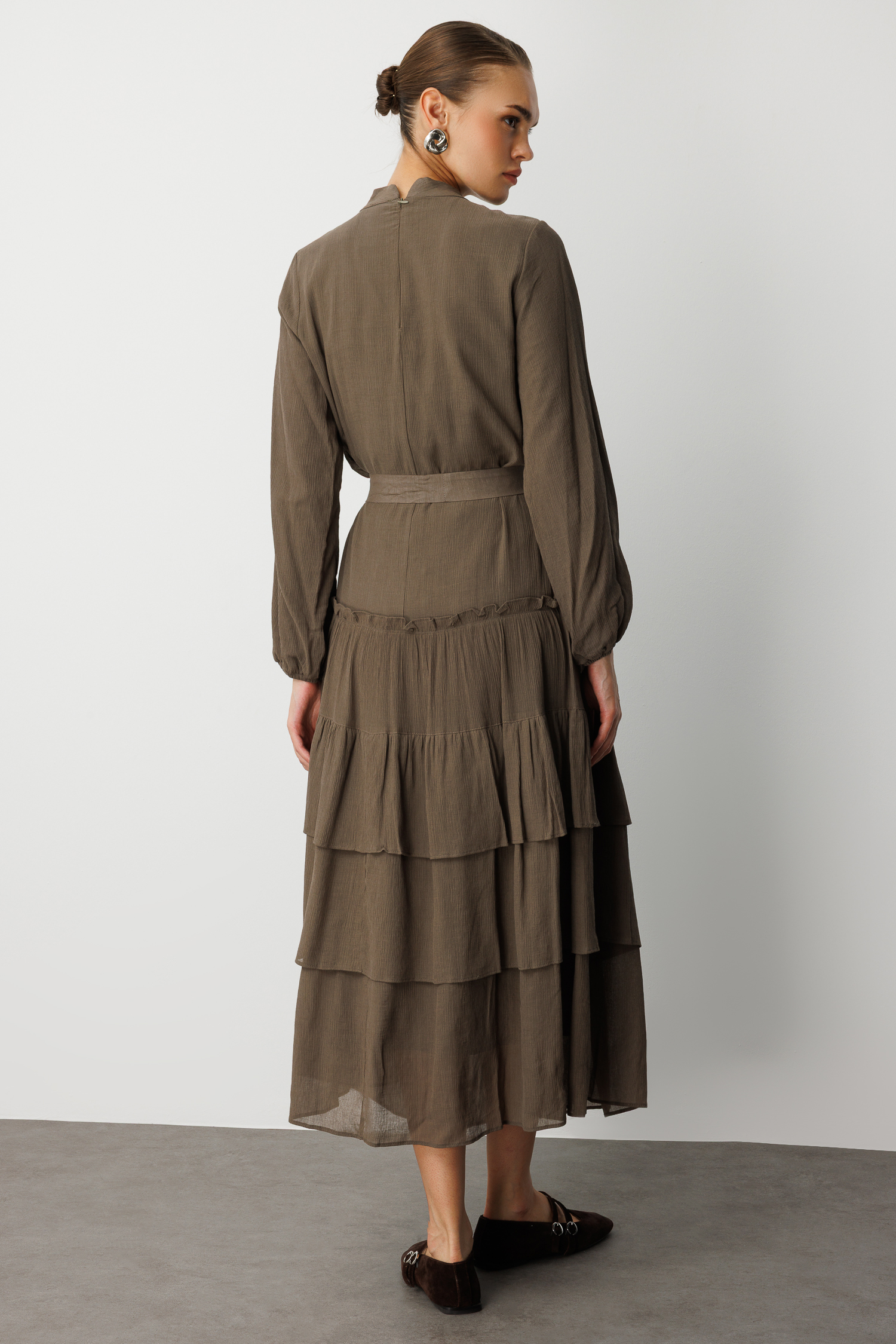 Mizalle Kat Pileli Maksi Haki Elbise