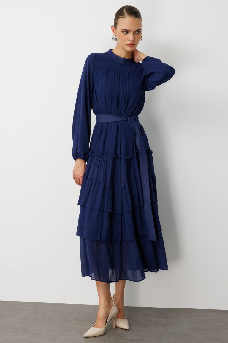 Mizalle Kat Pileli Maksi Lacivert Elbise - Mizalle