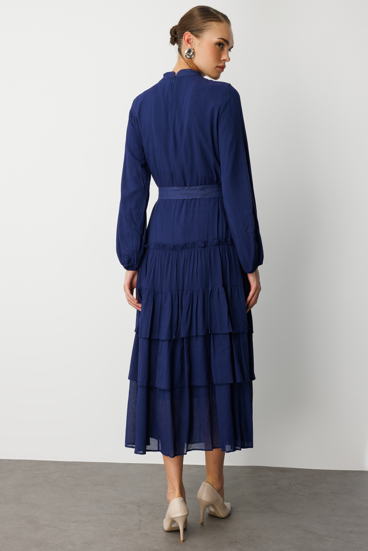 Mizalle Kat Pileli Maksi Lacivert Elbise