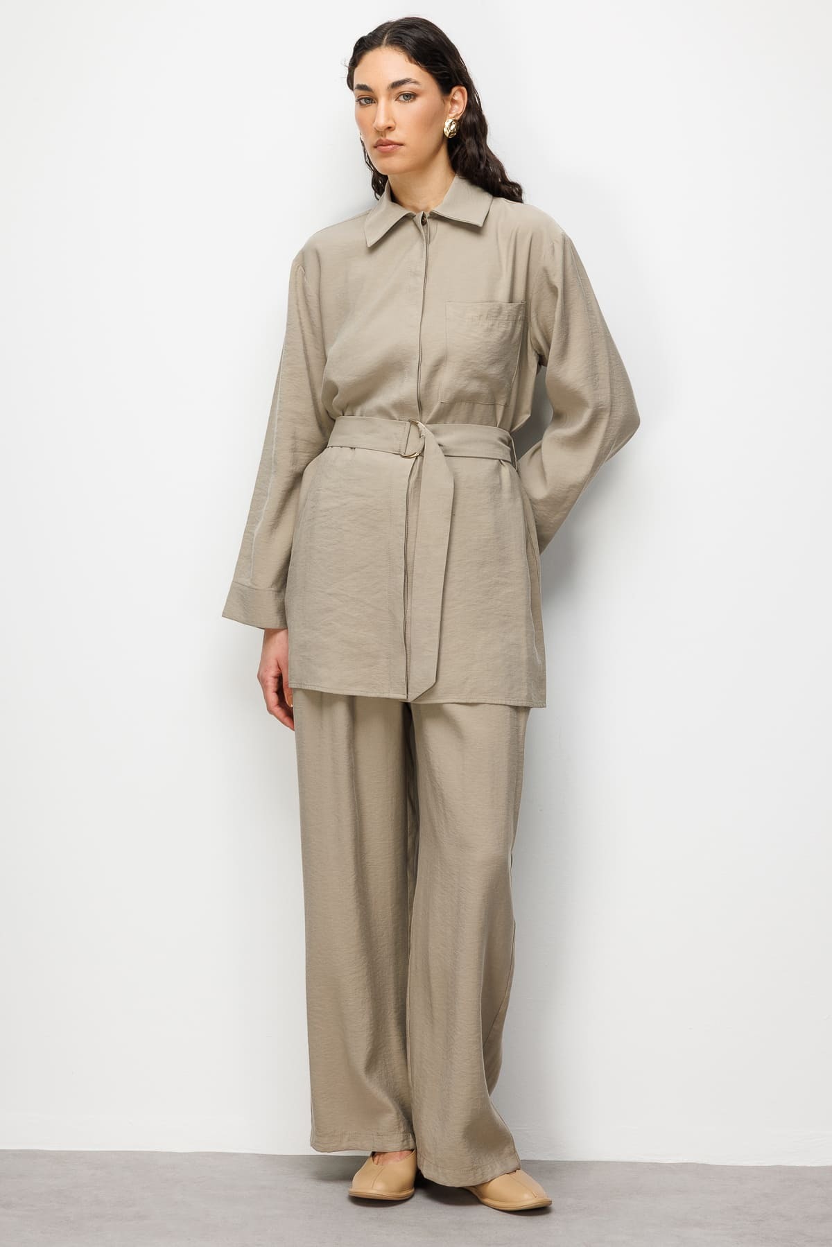 Mizalle Kemer Detaylı Vizon Rengi Tunik - Mizalle