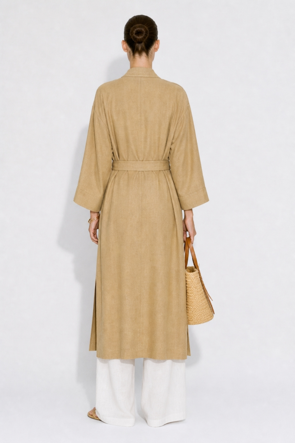Mizalle Keten Dokulu Kuşak Detaylı Uzun Bej Kimono - Mizalle