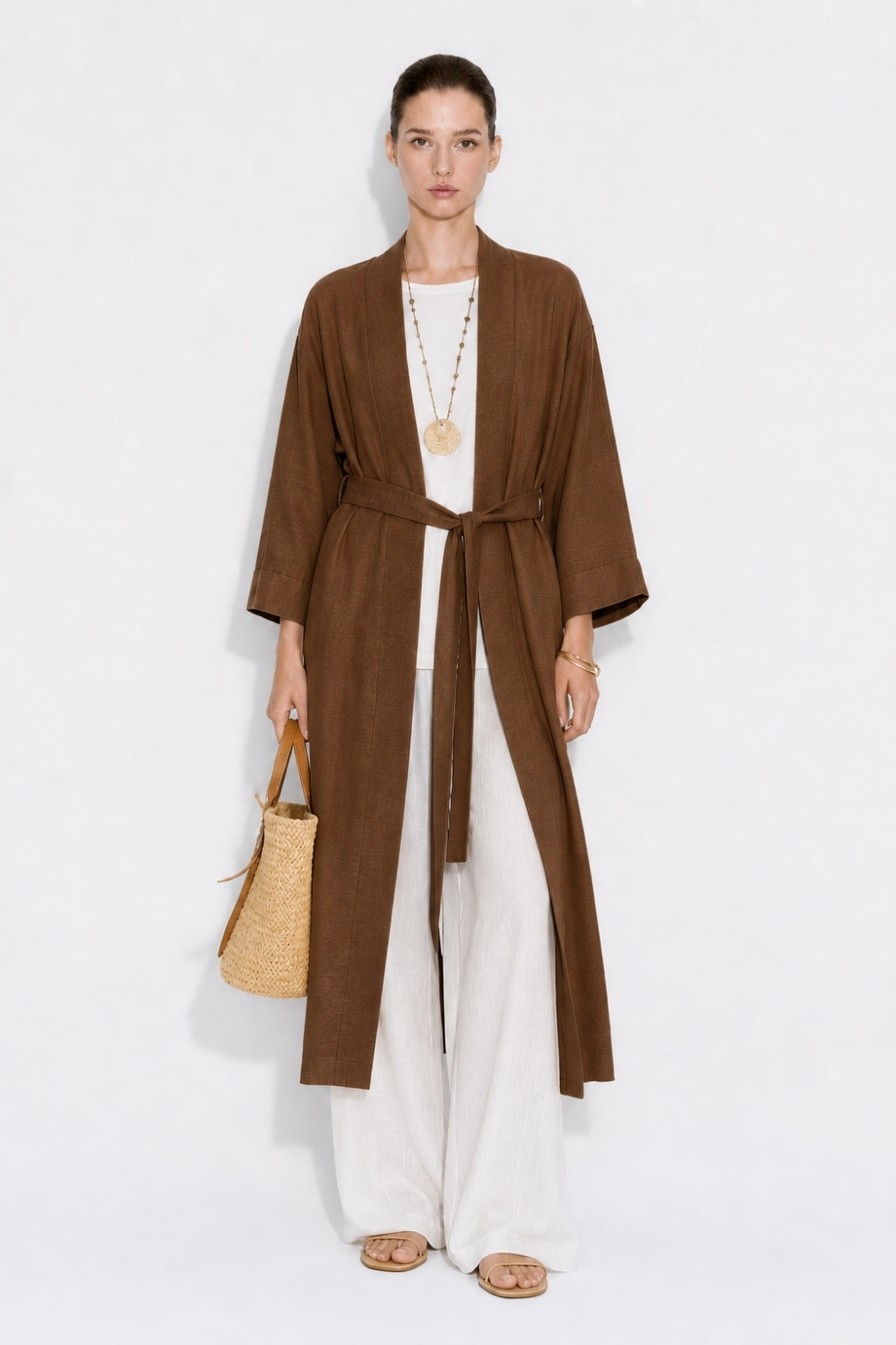 Mizalle Keten Dokulu Kuşak Detaylı Uzun Kahve Kimono - Mizalle