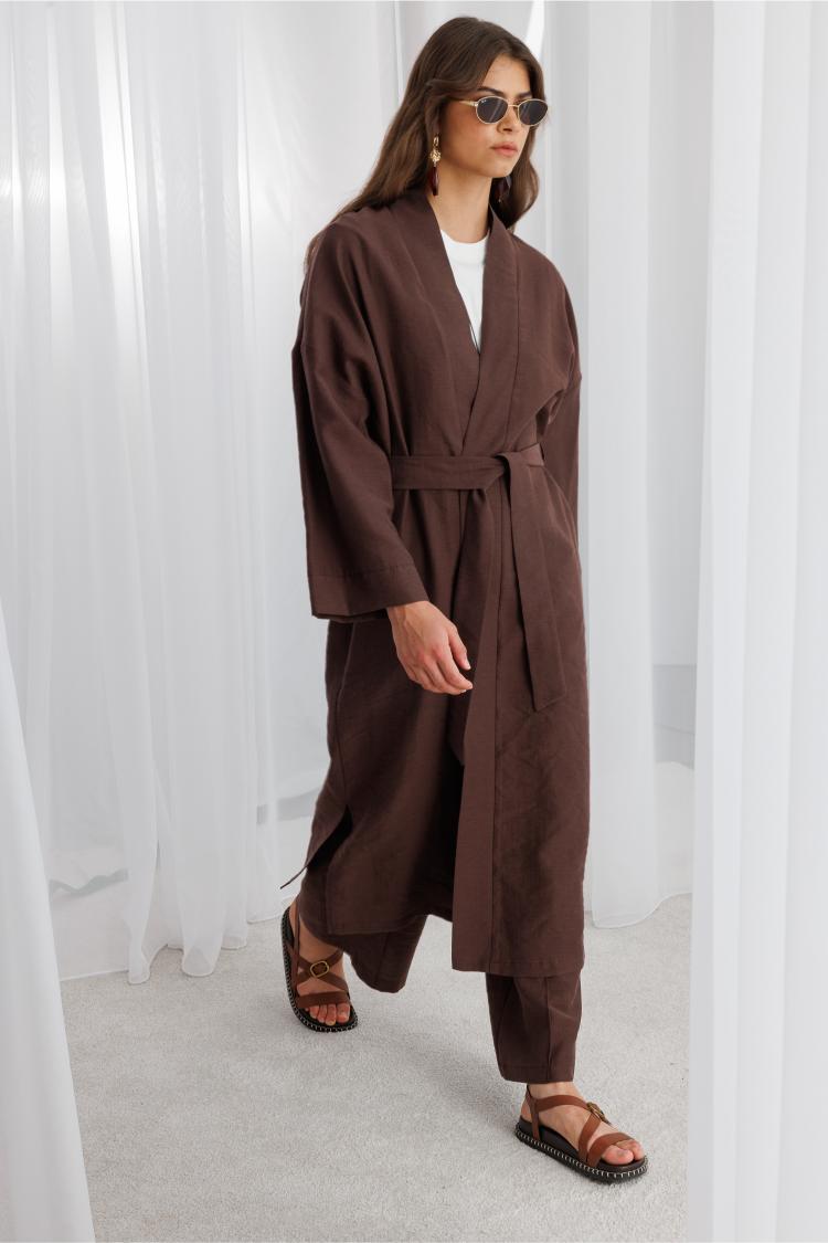 Mizalle Keten Dokulu Kuşak Detaylı Uzun Kahve Kimono - Mizalle