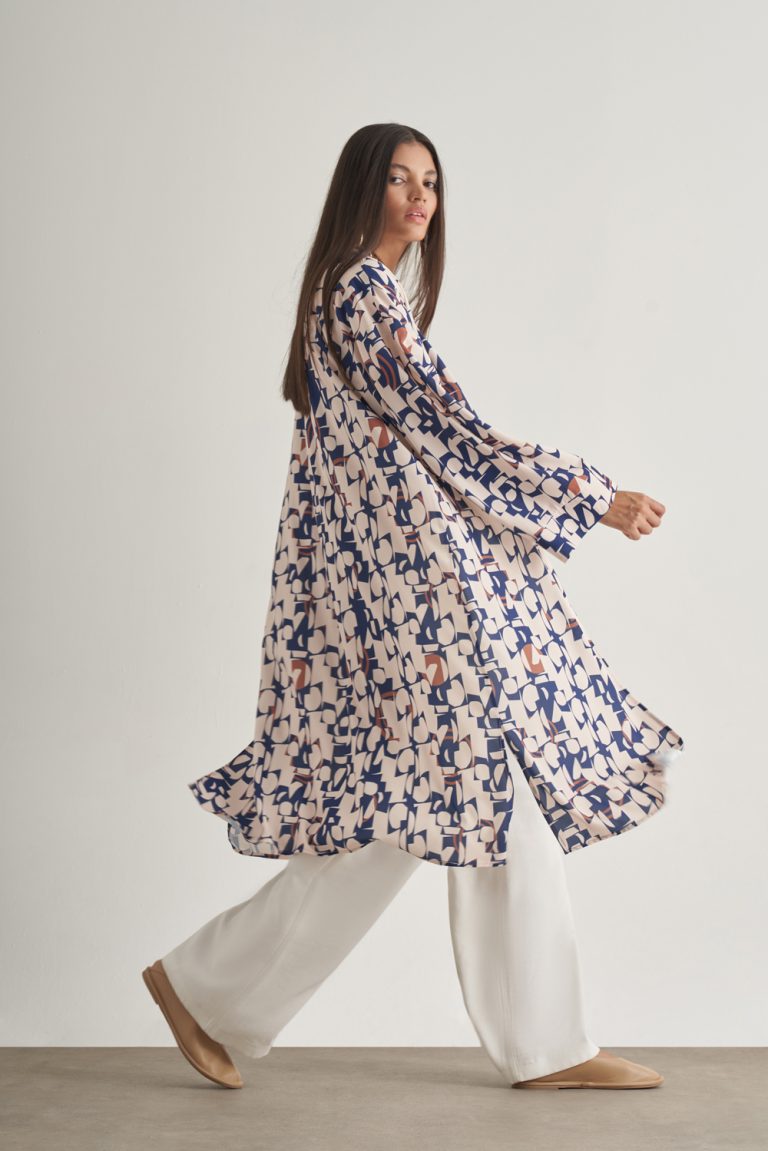 Mizalle Keten Dokulu Naturel Desenli Uzun Kimono Üst - Mizalle