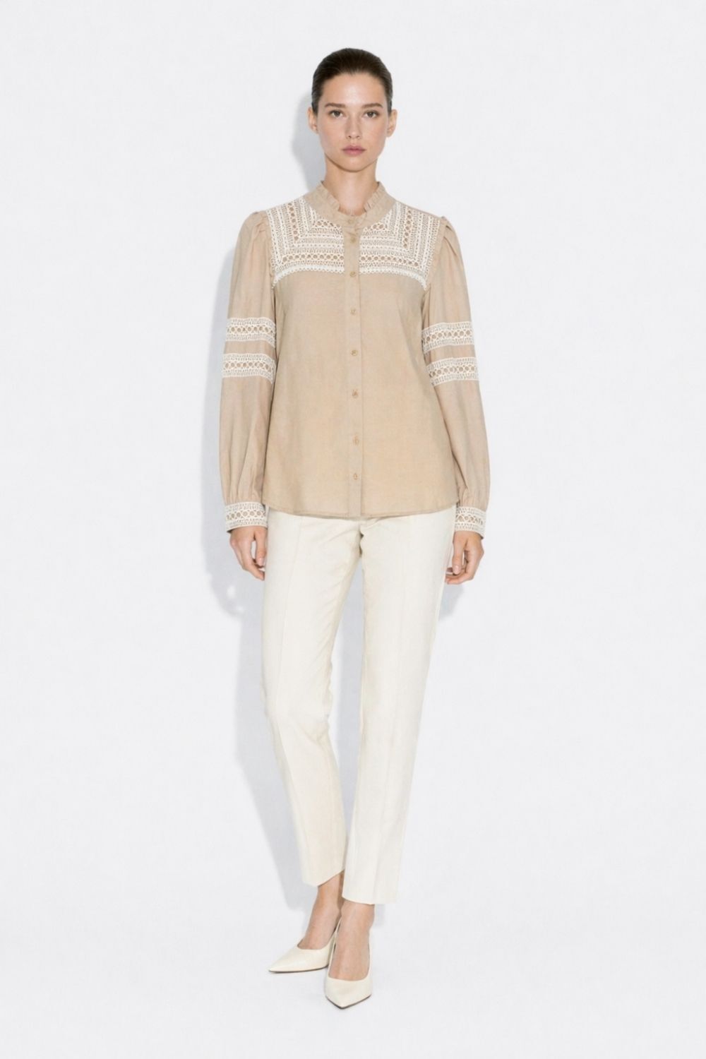 Mizalle Keten Görünümlü Beyaz Brode Detaylı Bej Tunik - Mizalle
