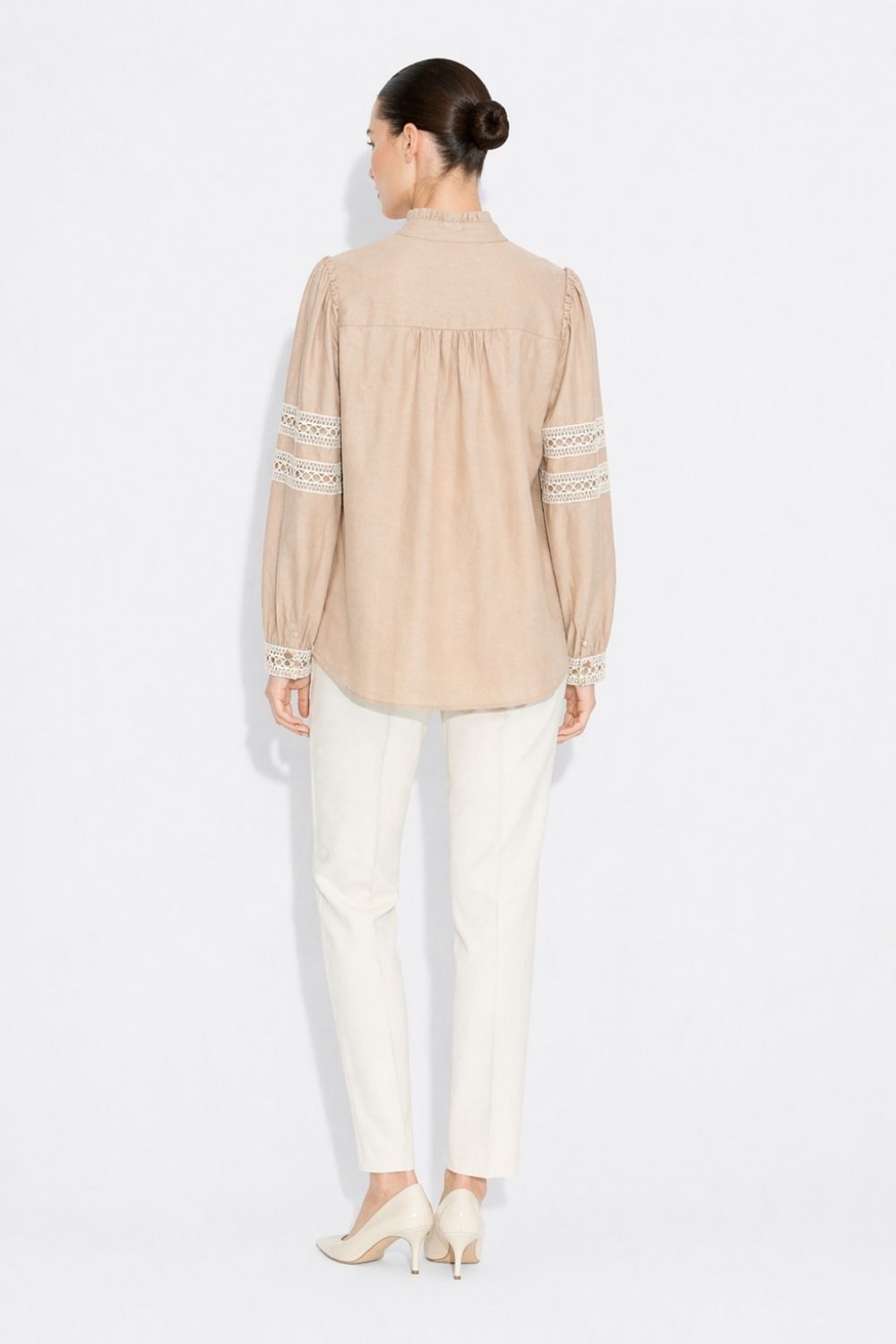 Mizalle Keten Görünümlü Beyaz Brode Detaylı Bej Tunik - Mizalle