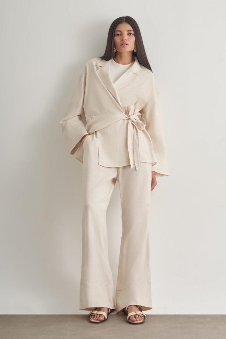 Mizalle Keten Karışımlı Anvelop Bağlı Bej Rengi Kimono Ceket - Mizalle