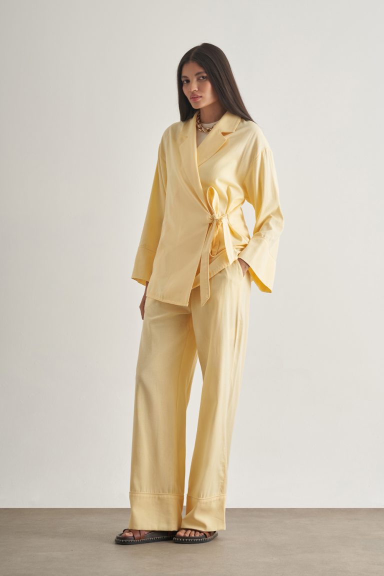 Mizalle Keten Karışımlı Anvelop Bağlı Sarı Kimono Ceket - Mizalle