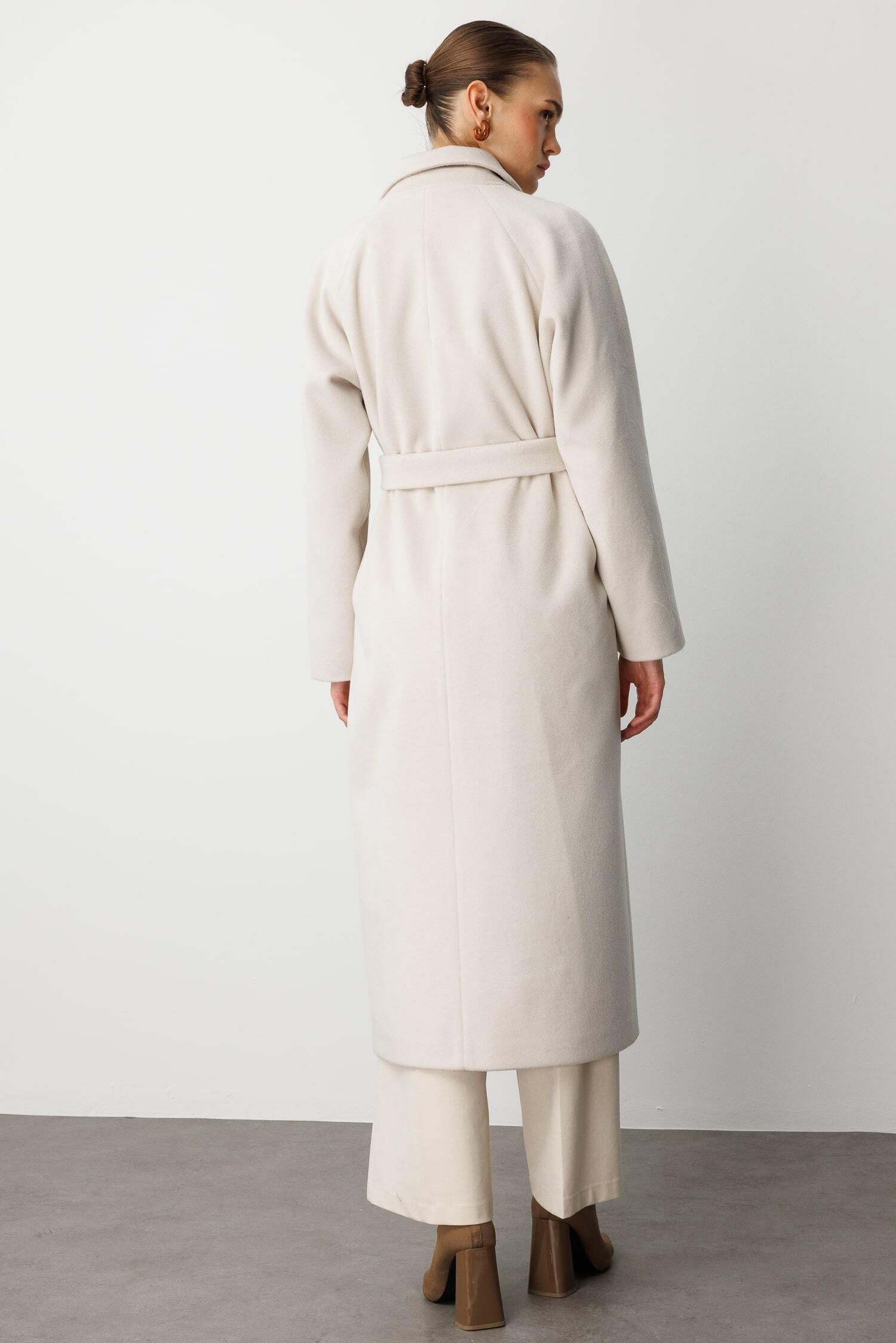 Mizalle Klasik Uzun Yünlü Ekru Kaşe Kaban - 8