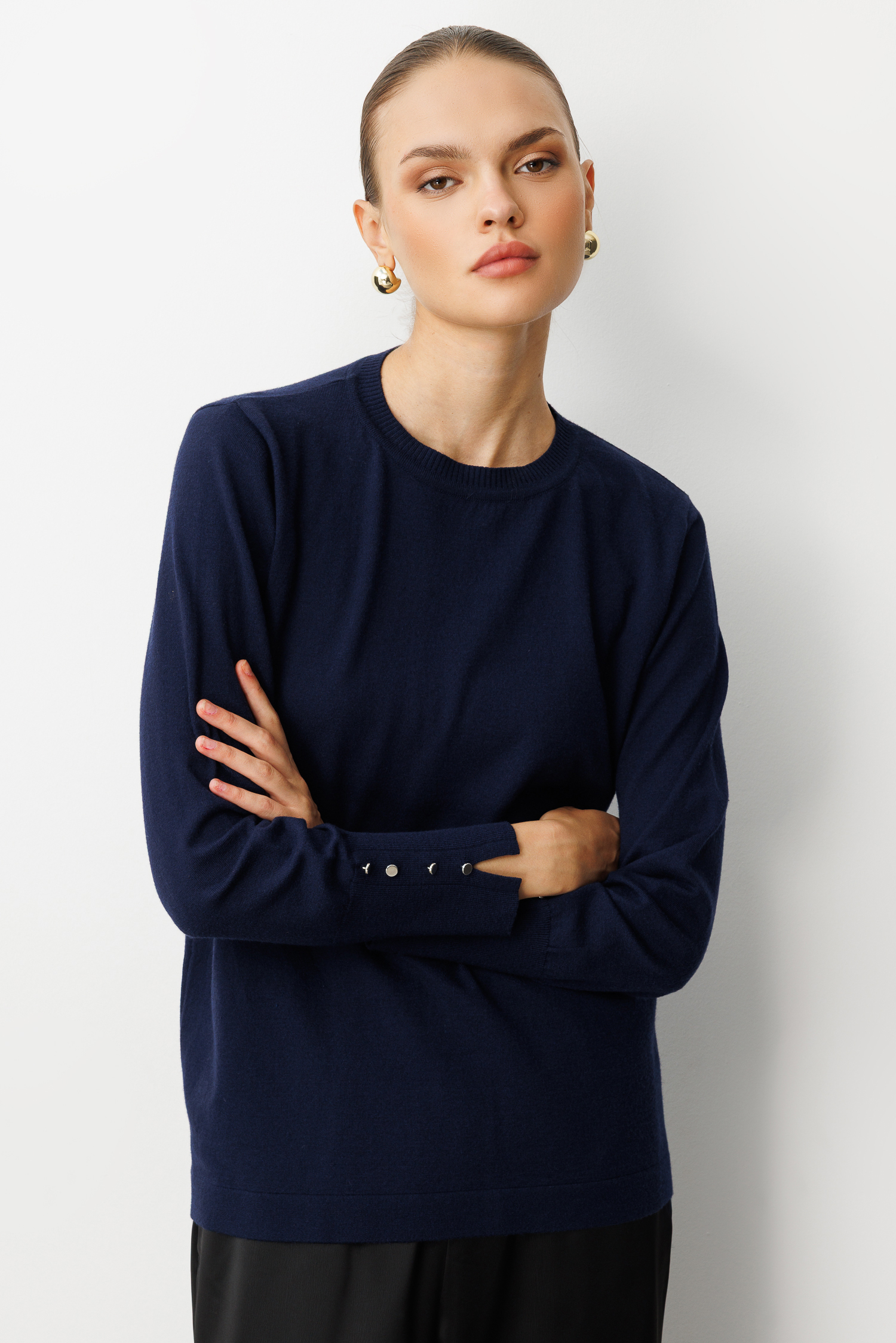 Mizalle Kol Düğmeli Lacivert Yuvarlak Yaka İnce Triko Kazak - Mizalle