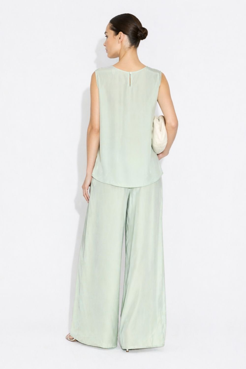 Mizalle Kolsuz Regular Kesimli Şifon Mint Yeşili Bluz - Mizalle