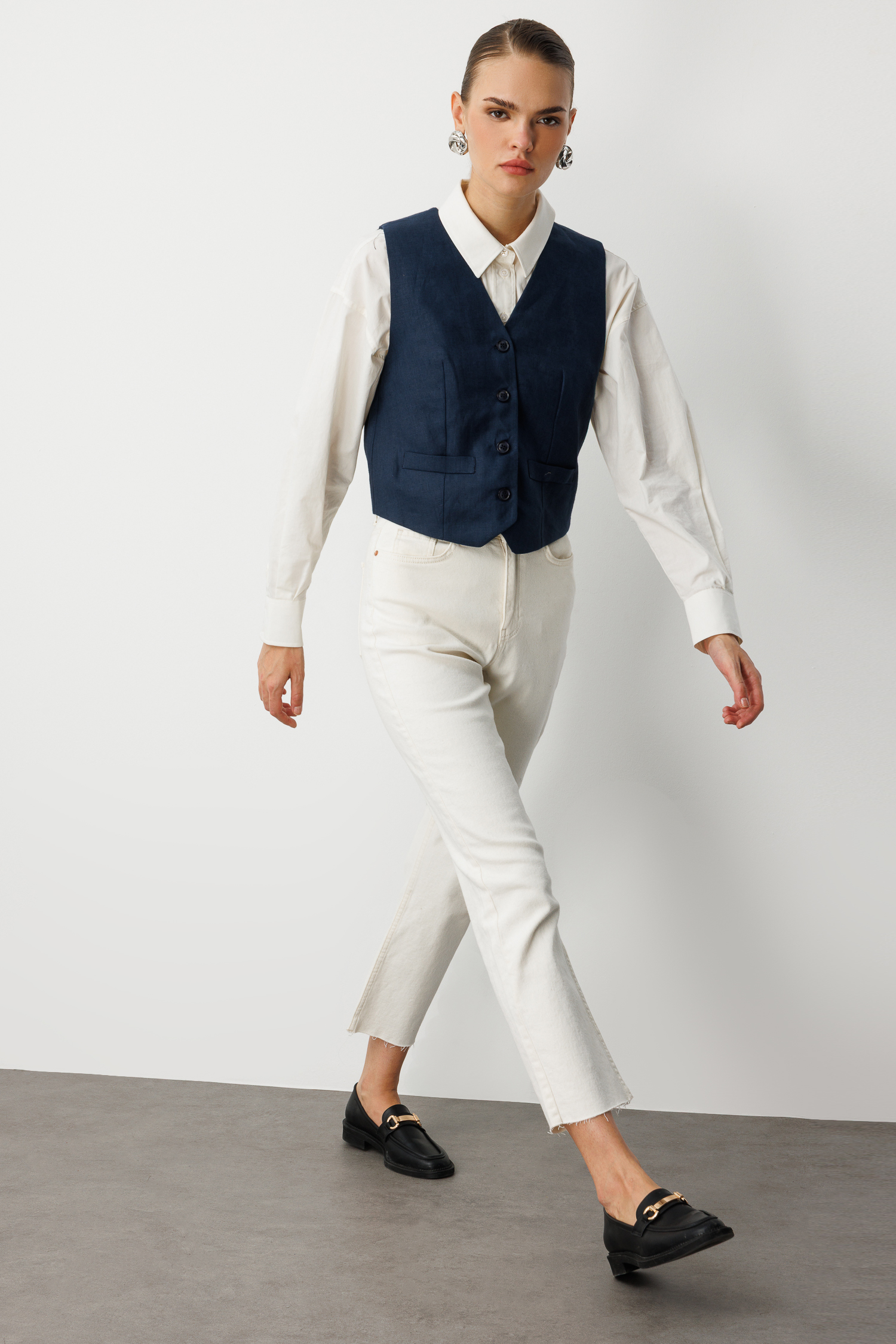 Mizalle Lacivert Saf Keten Yelek - Mizalle