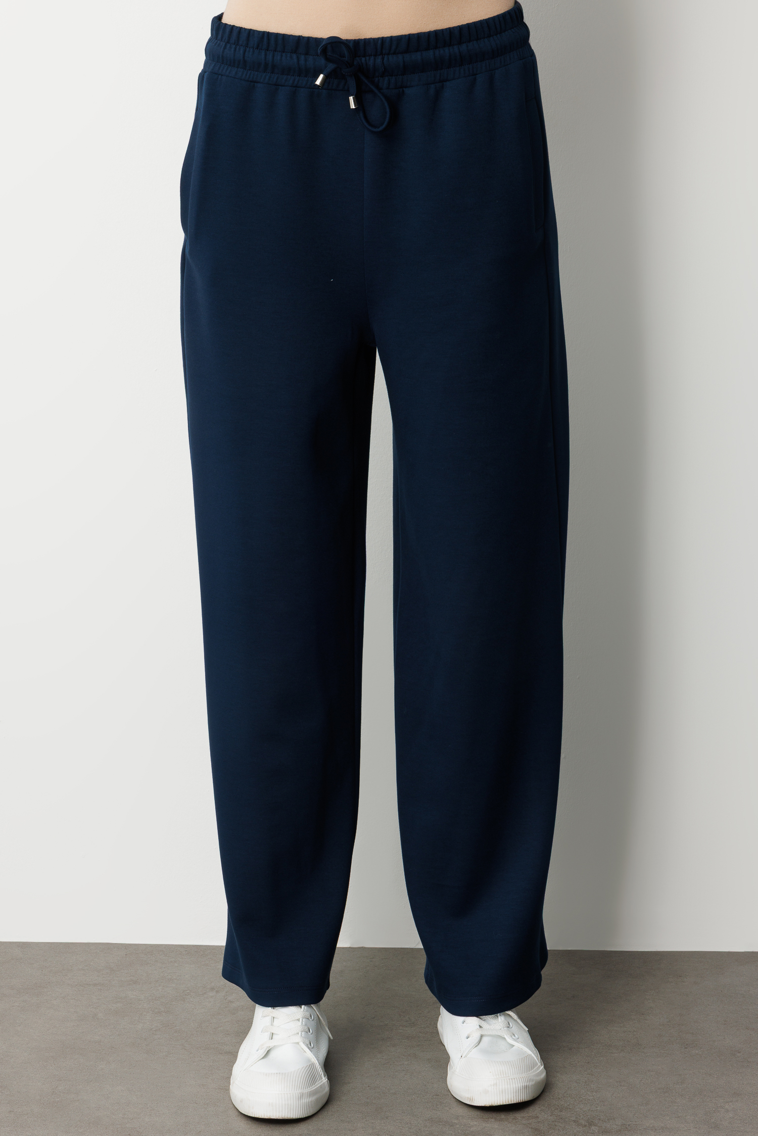 Mizalle Lastikli Yumuşak Dokulu İndigo Mavi Jogger Pantolon - Mizalle