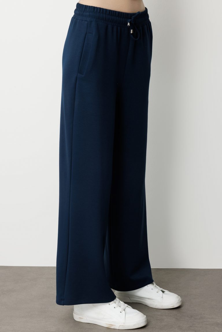 Mizalle Lastikli Yumuşak Dokulu İndigo Mavi Jogger Pantolon - Mizalle