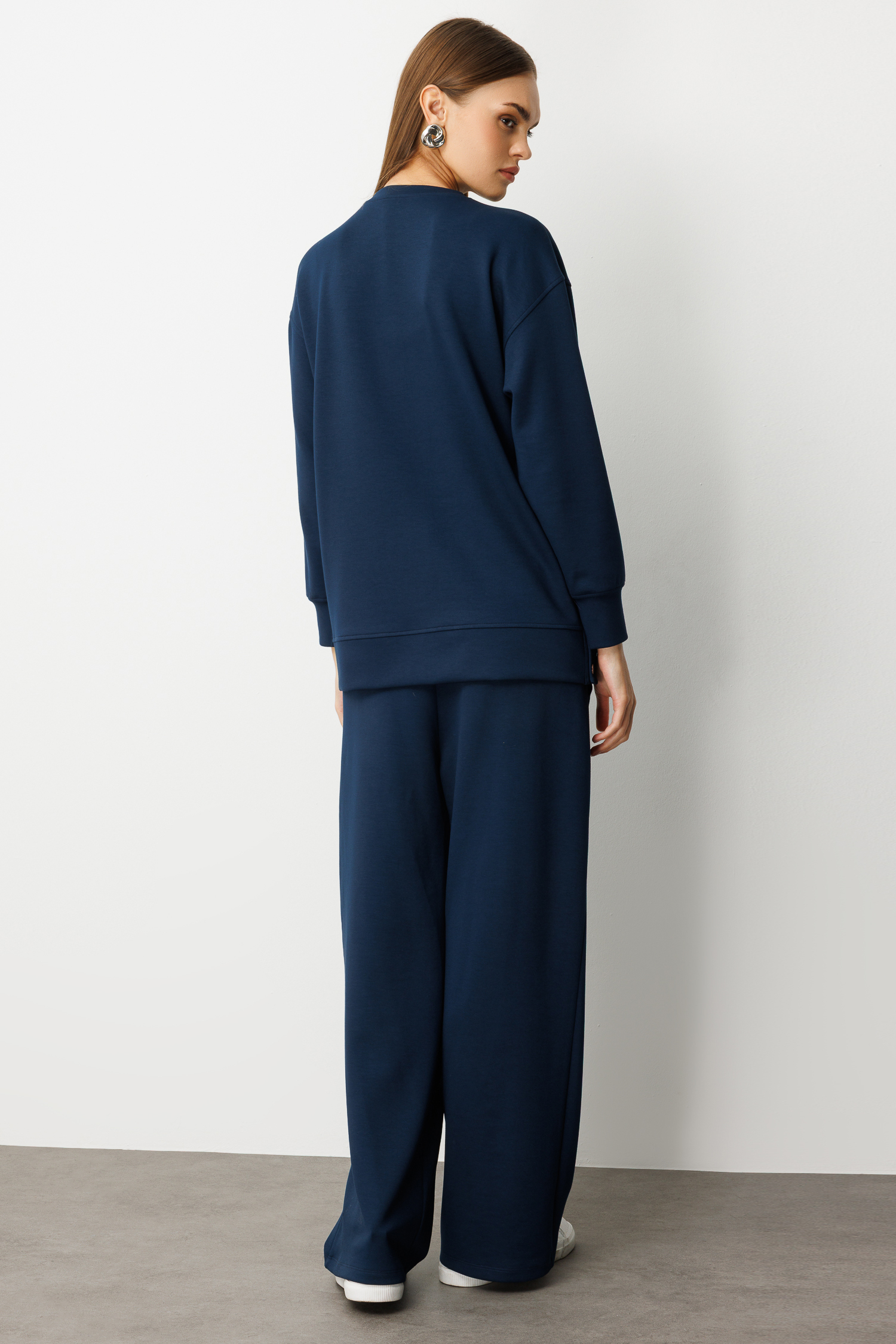 Mizalle Lastikli Yumuşak Dokulu İndigo Mavi Jogger Pantolon - Mizalle