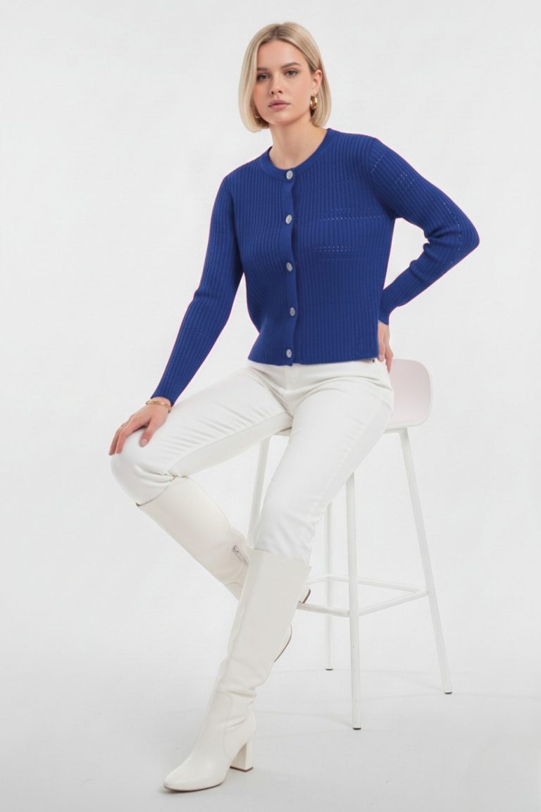 Mizalle Metal Düğmeli Yuvarlak Yaka Kaşkorse Saks Mavi Hırka - Mizalle