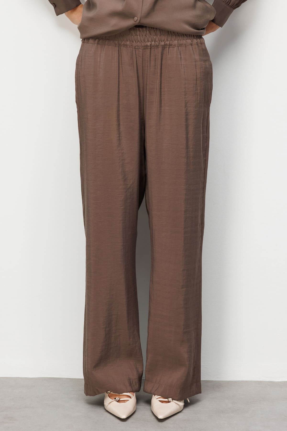 Mizalle Modal Dokulu Lastikli Kahverengi Rahat Pantolon - 3