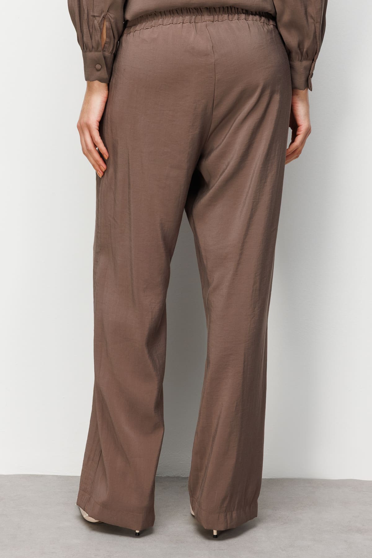 Mizalle Modal Dokulu Lastikli Kahverengi Rahat Pantolon - 2