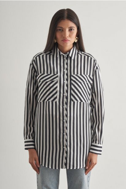 Mizalle Modal Dokulu Siyah Çizgili Cepli Gömlek - Mizalle