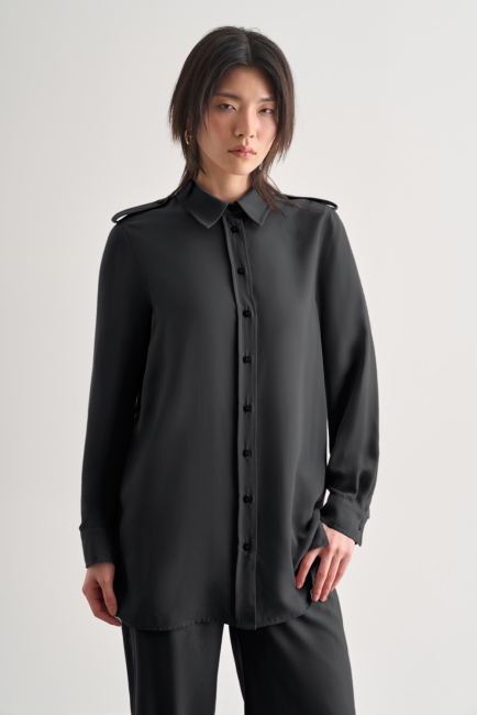 Mizalle - Mizalle Modal Karışımlı Apoletli Siyah Rengi Tunik Mizalle - Mizalle Modal Karışımlı Apoletli Siyah Rengi Tunik