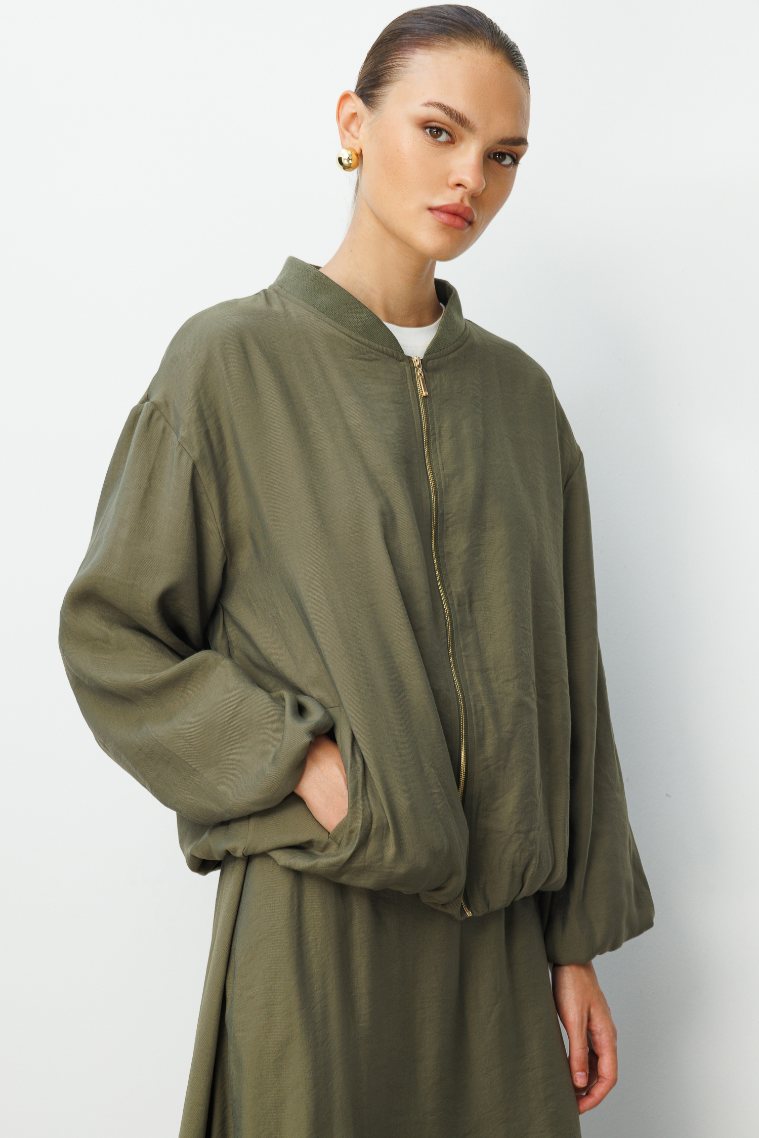 Mizalle - Mizalle Modal Karışımlı Haki Oversize Bomber Ceket Mizalle - Mizalle Modal Karışımlı Haki Oversize Bomber Ceket