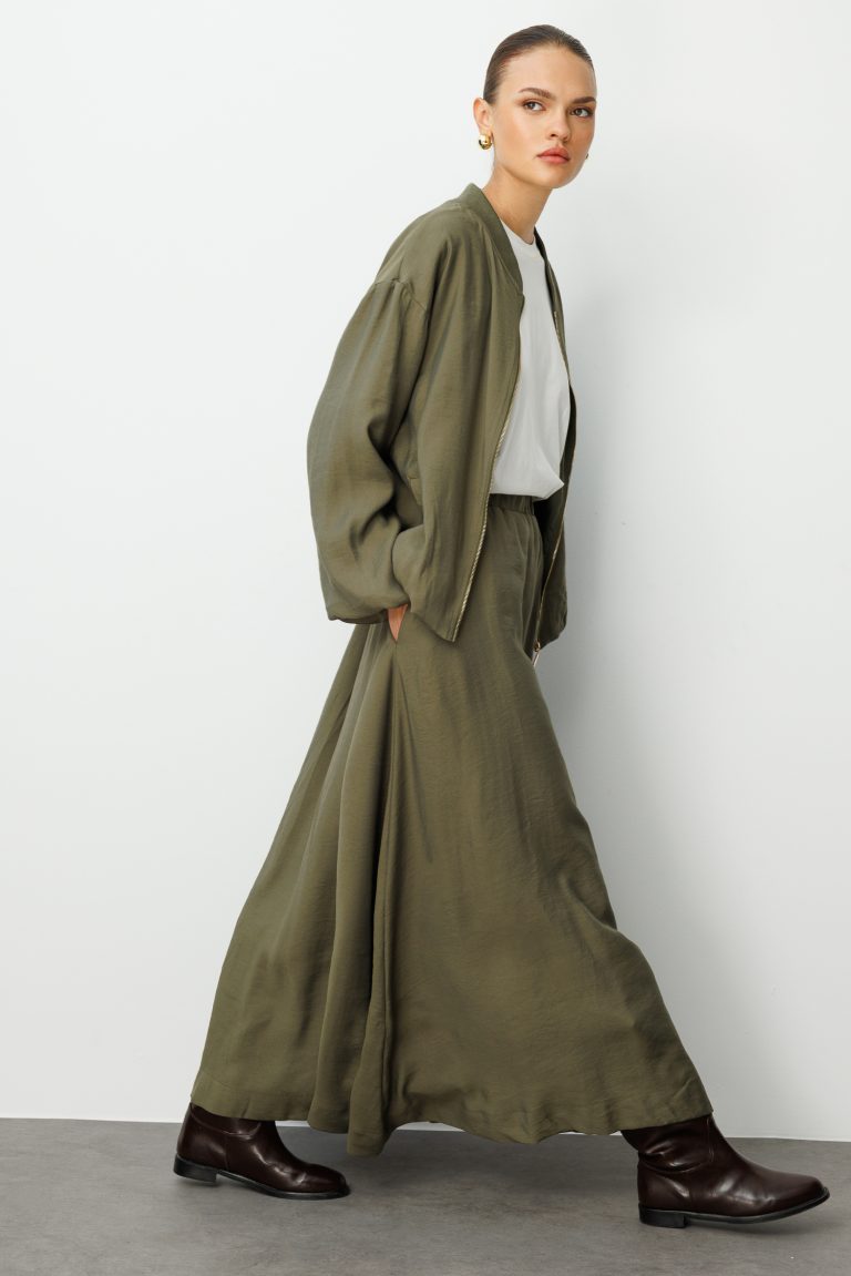 Mizalle Modal Karışımlı Haki Oversize Bomber Ceket - Mizalle