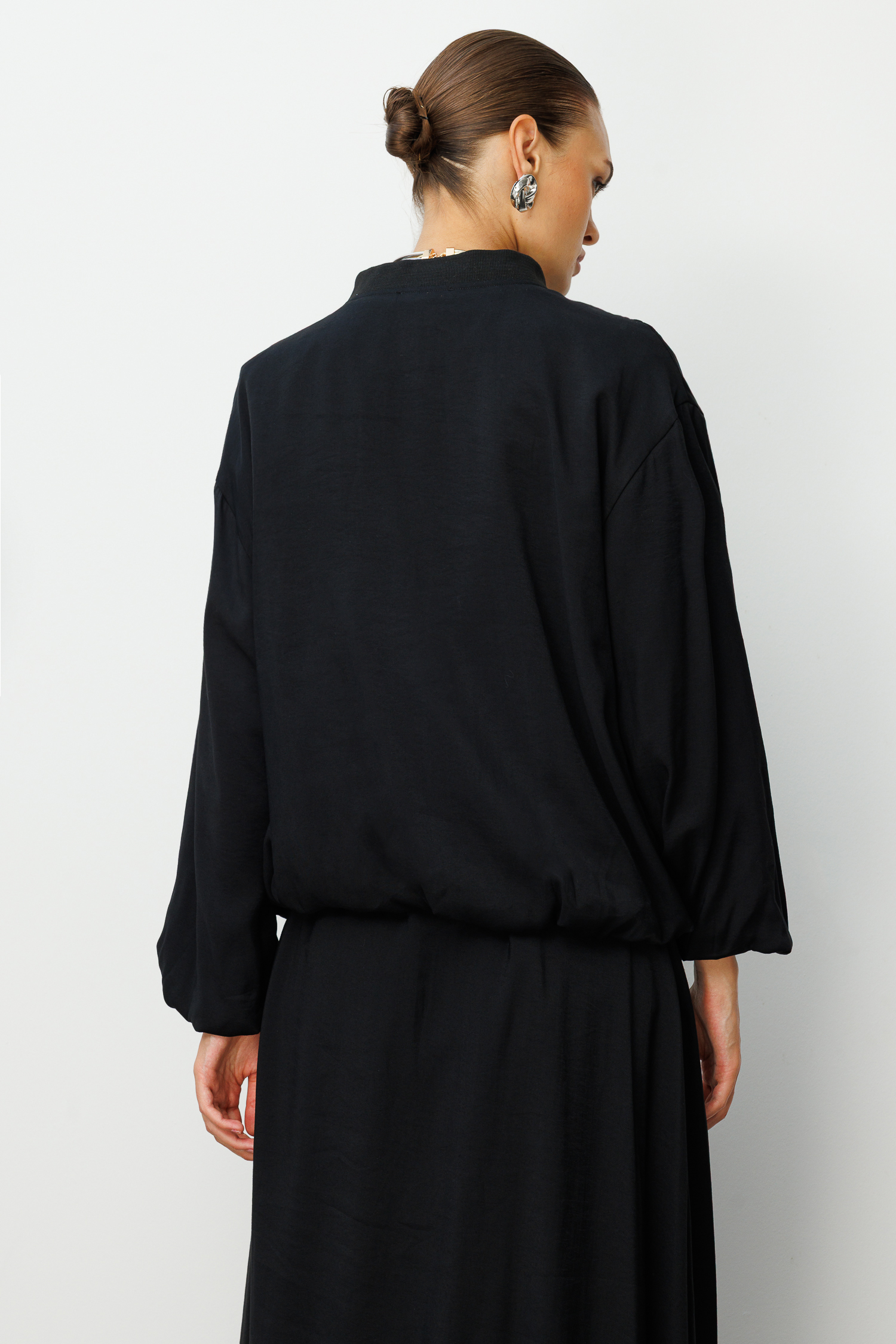 Mizalle Modal Karışımlı Siyah Oversize Bomber Ceket Mizalle Modal Karışımlı Siyah Oversize Bomber Ceket